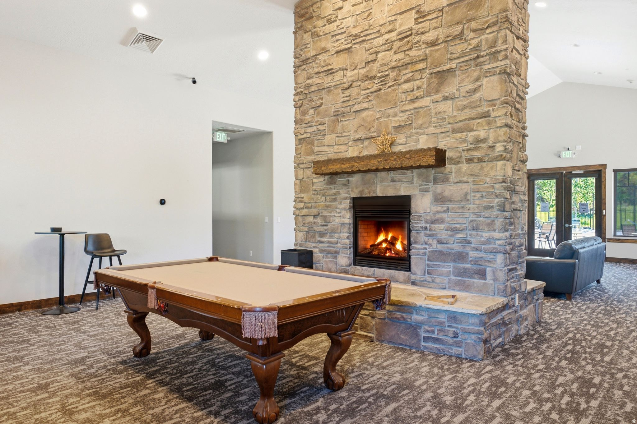 THE RETREAT AT JORDA - Residential