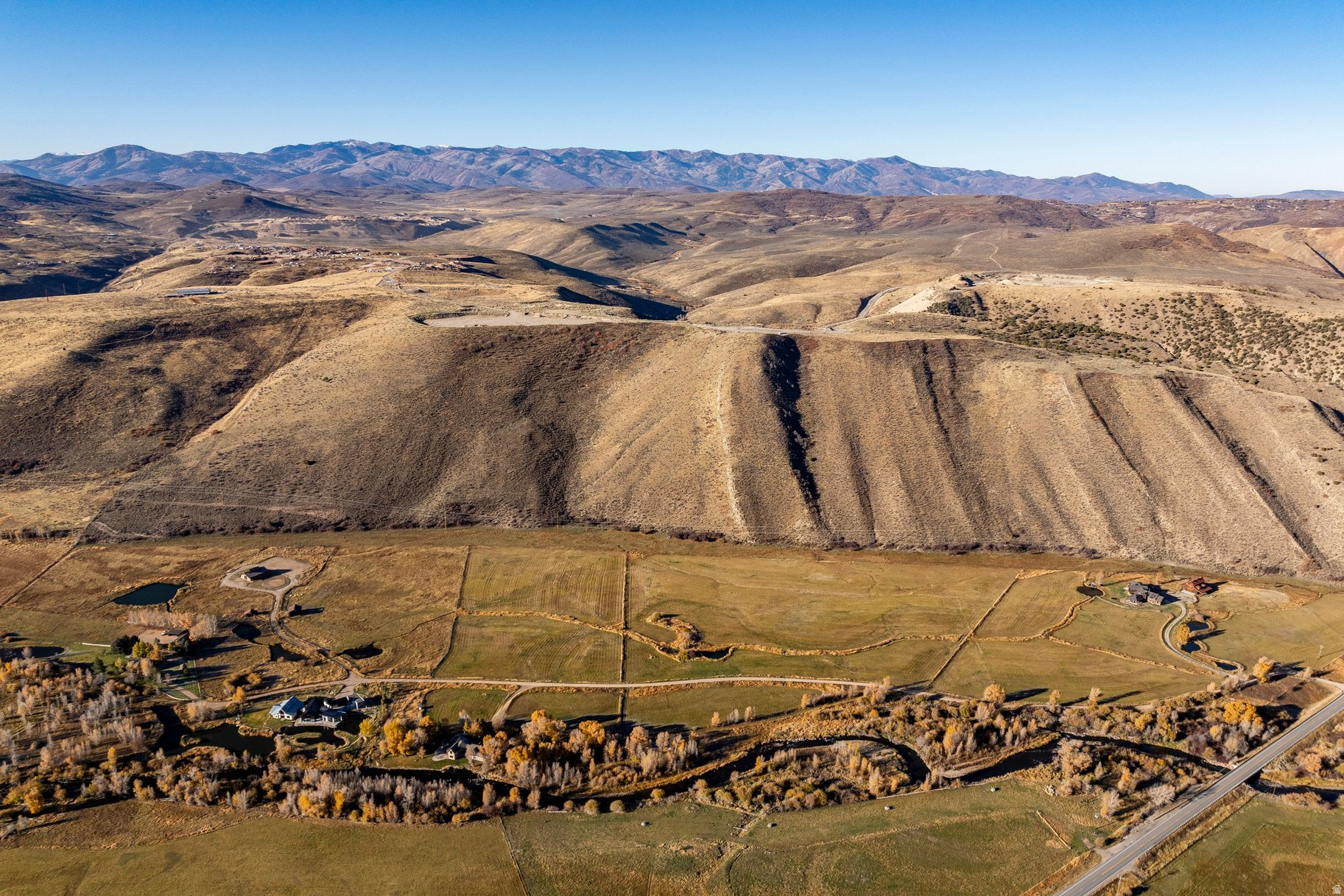 RIVER VALLEY RANCHES - Land
