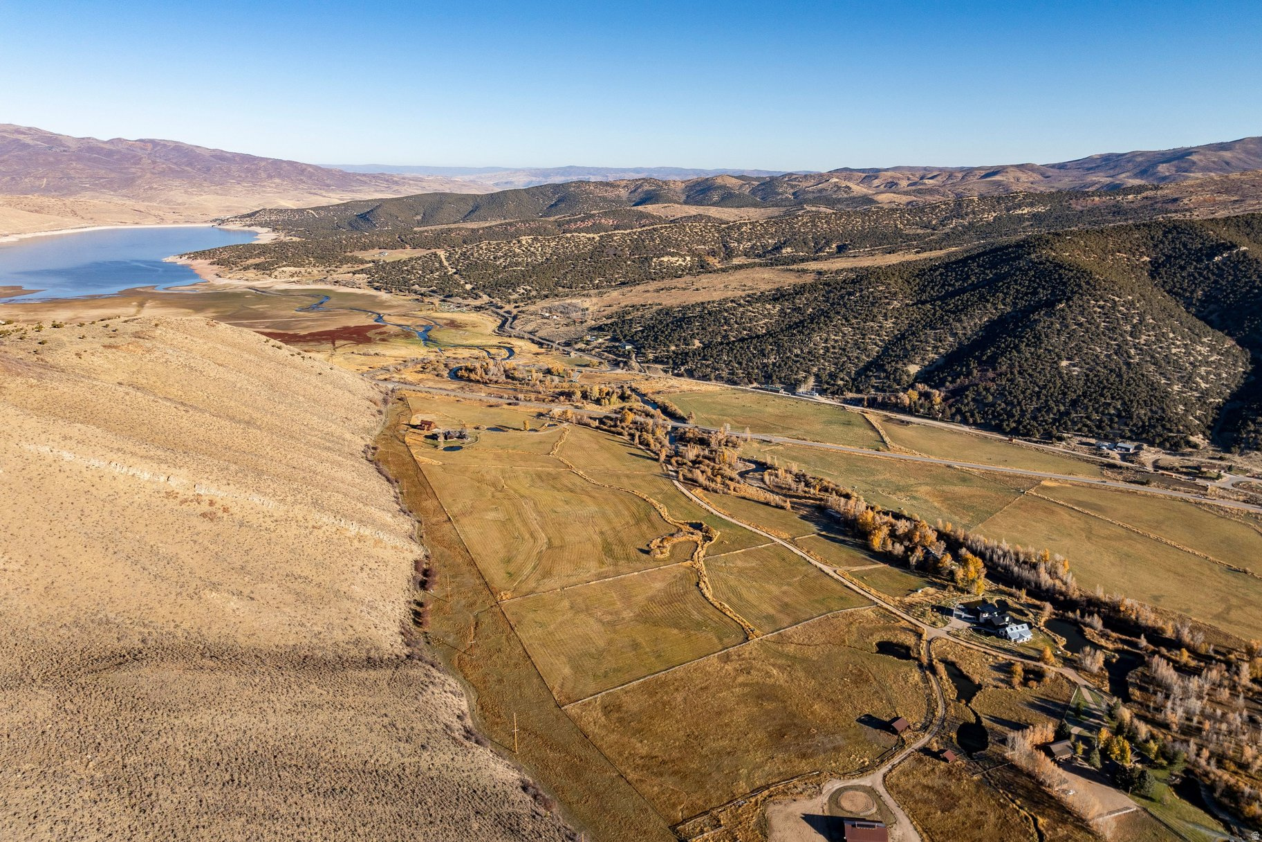 RIVER VALLEY RANCHES - Land