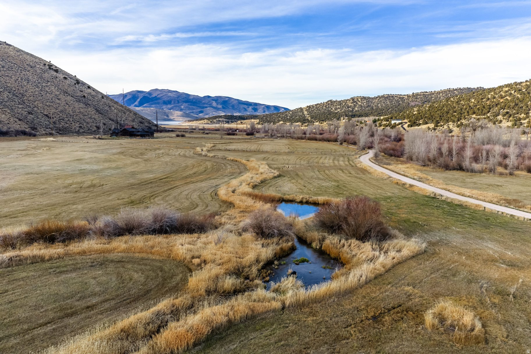 RIVER VALLEY RANCHES - Land