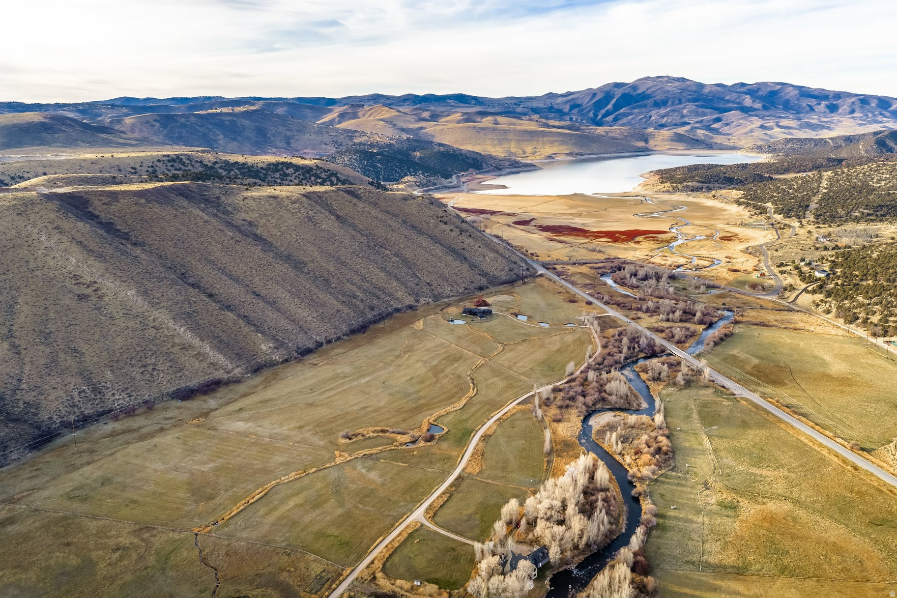 RIVER VALLEY RANCHES - Land