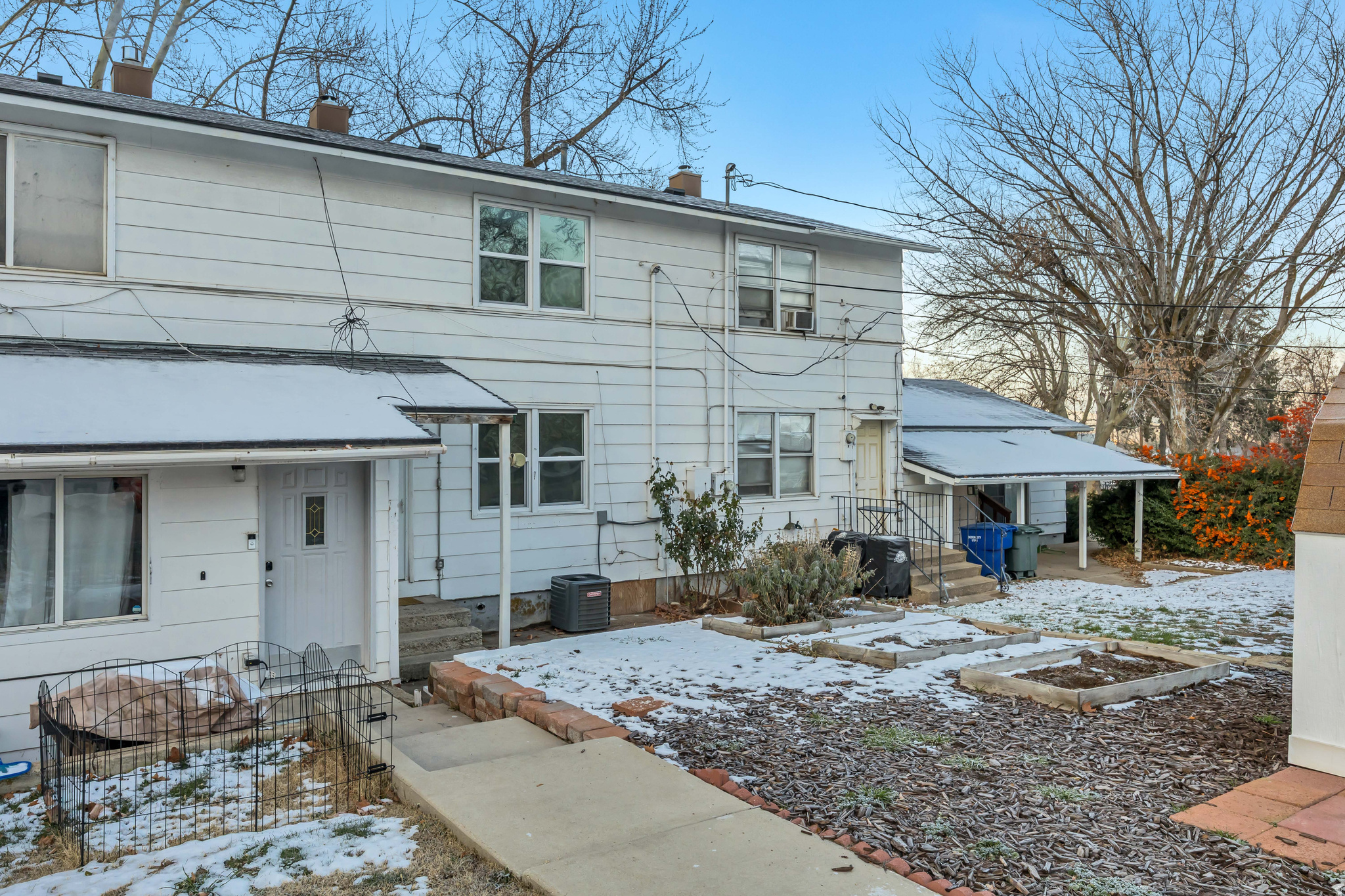 GRANDVIEW ACRES - Residential