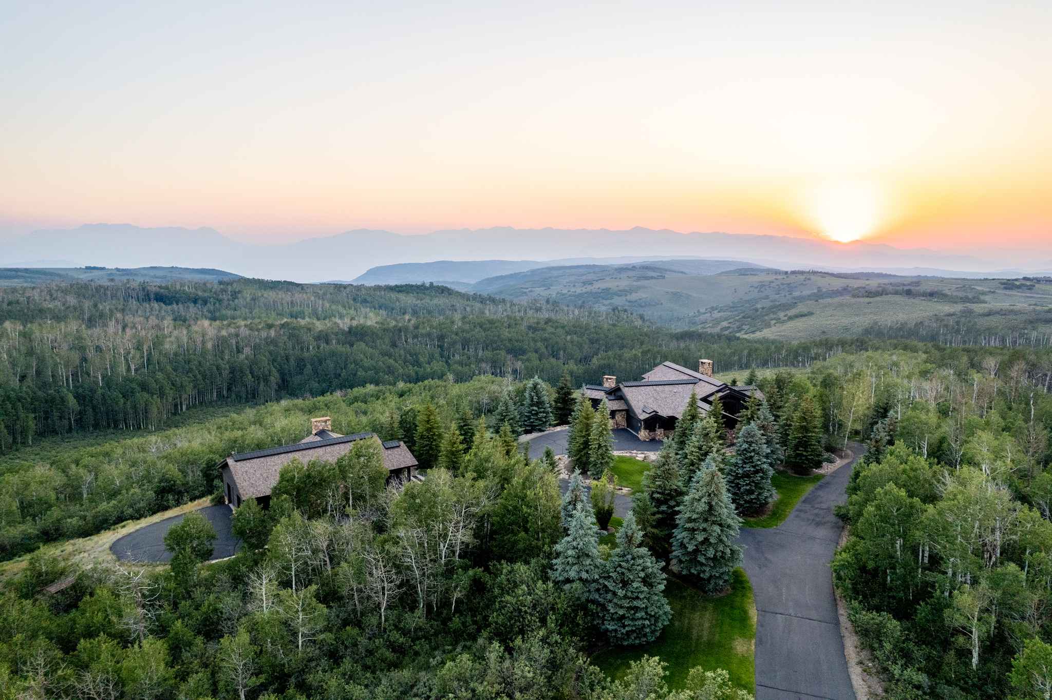 WOLF CREEK - Residential