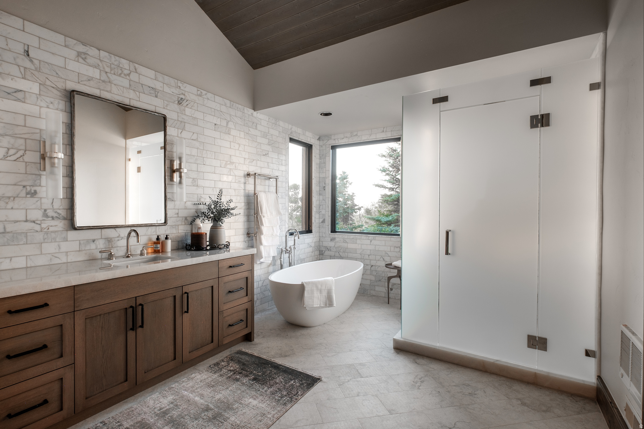 WOLF CREEK - Residential