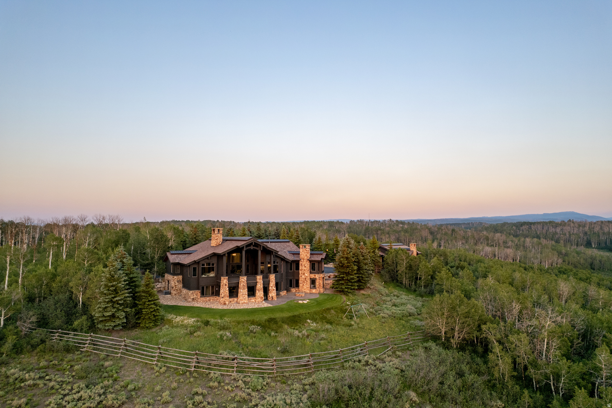 WOLF CREEK - Residential