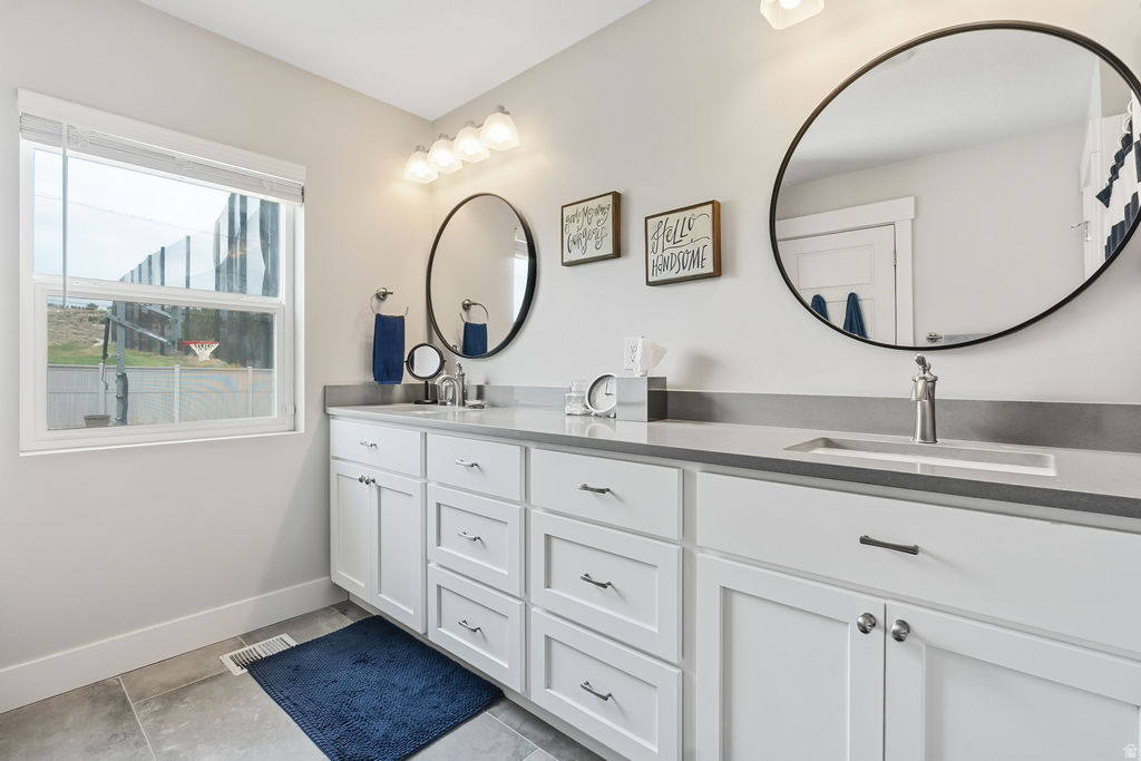SOUTHMOOR - Residential