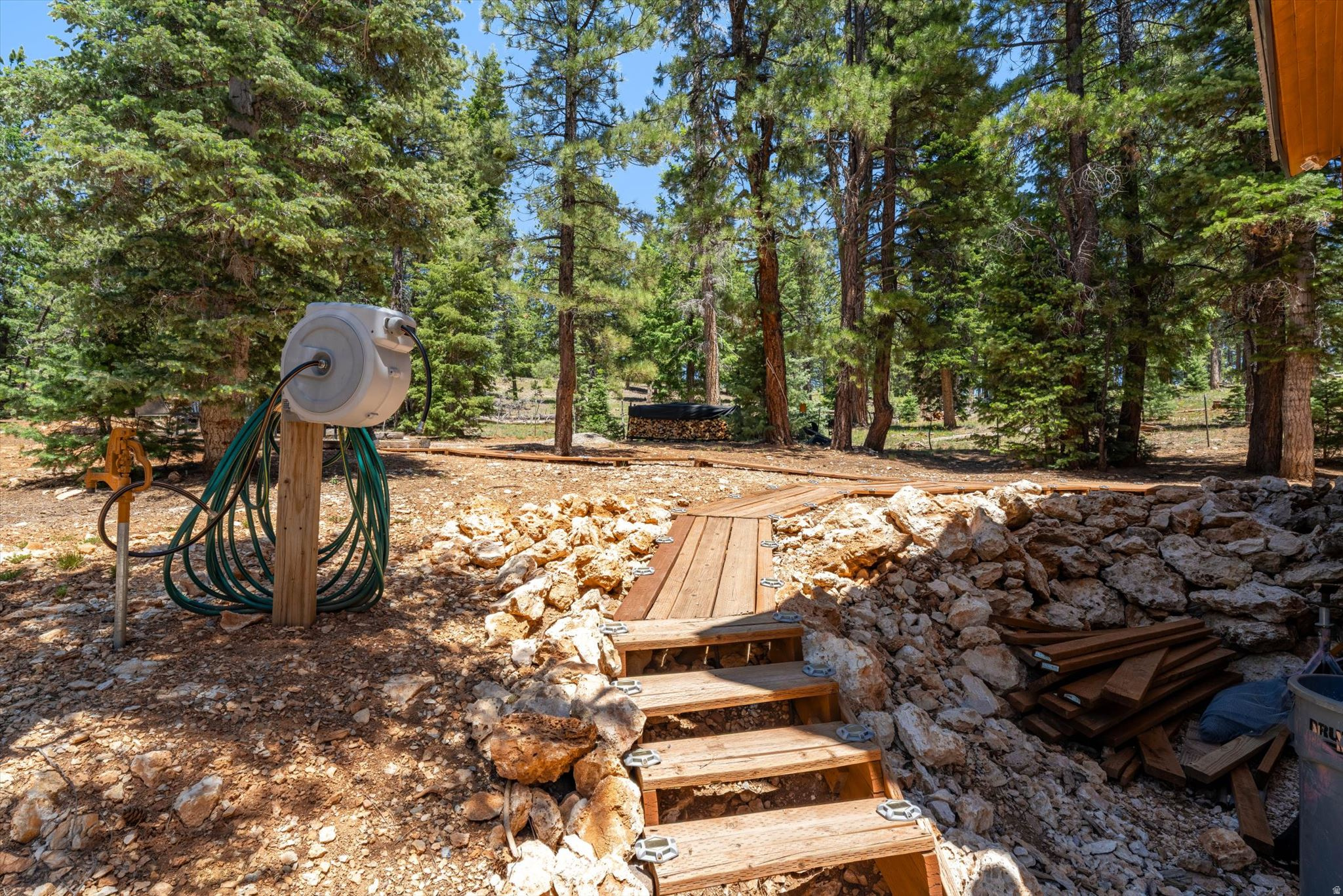 SWAINS CREEK PINES - Residential