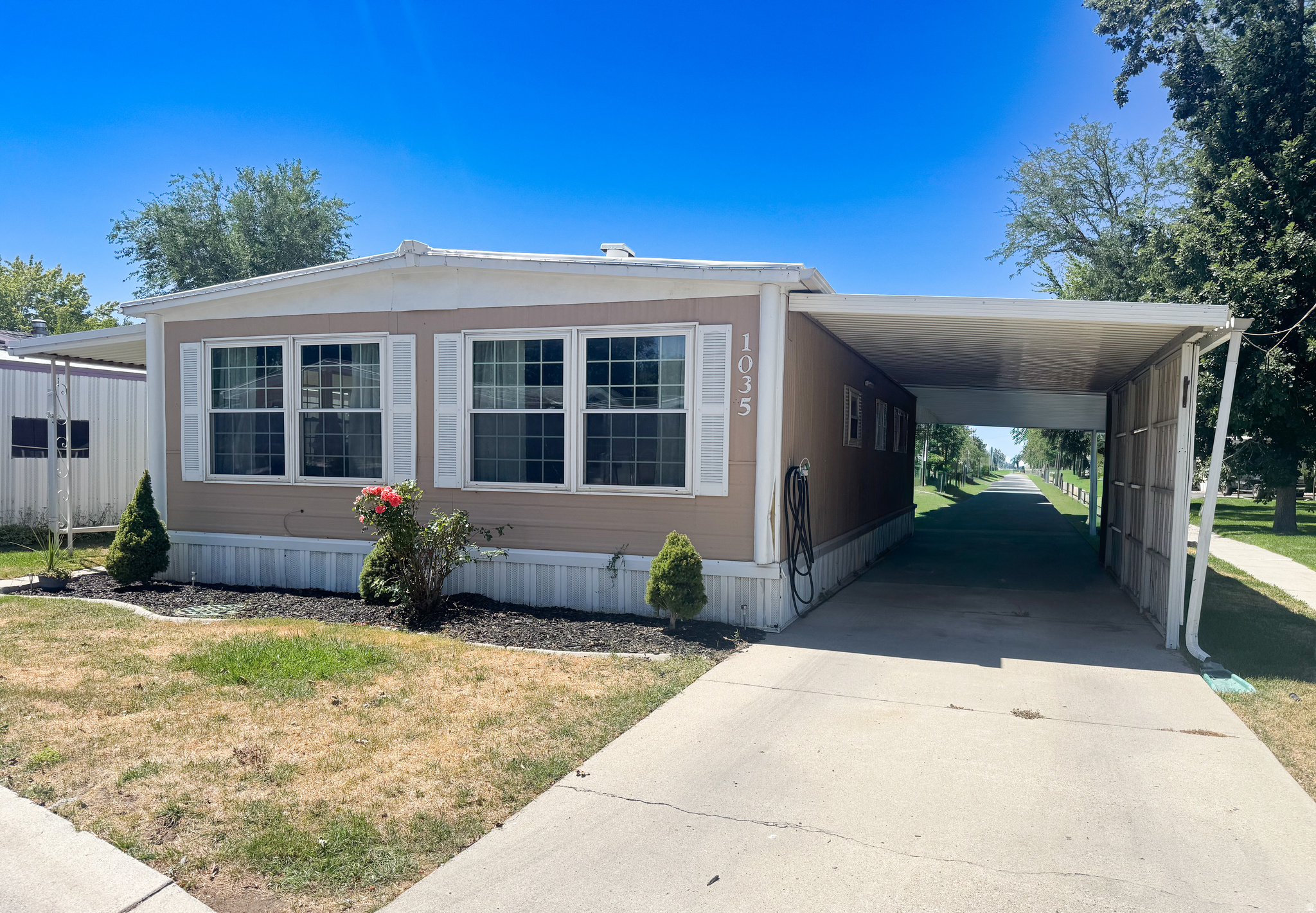 MAJESTIC MEADOWS - Residential