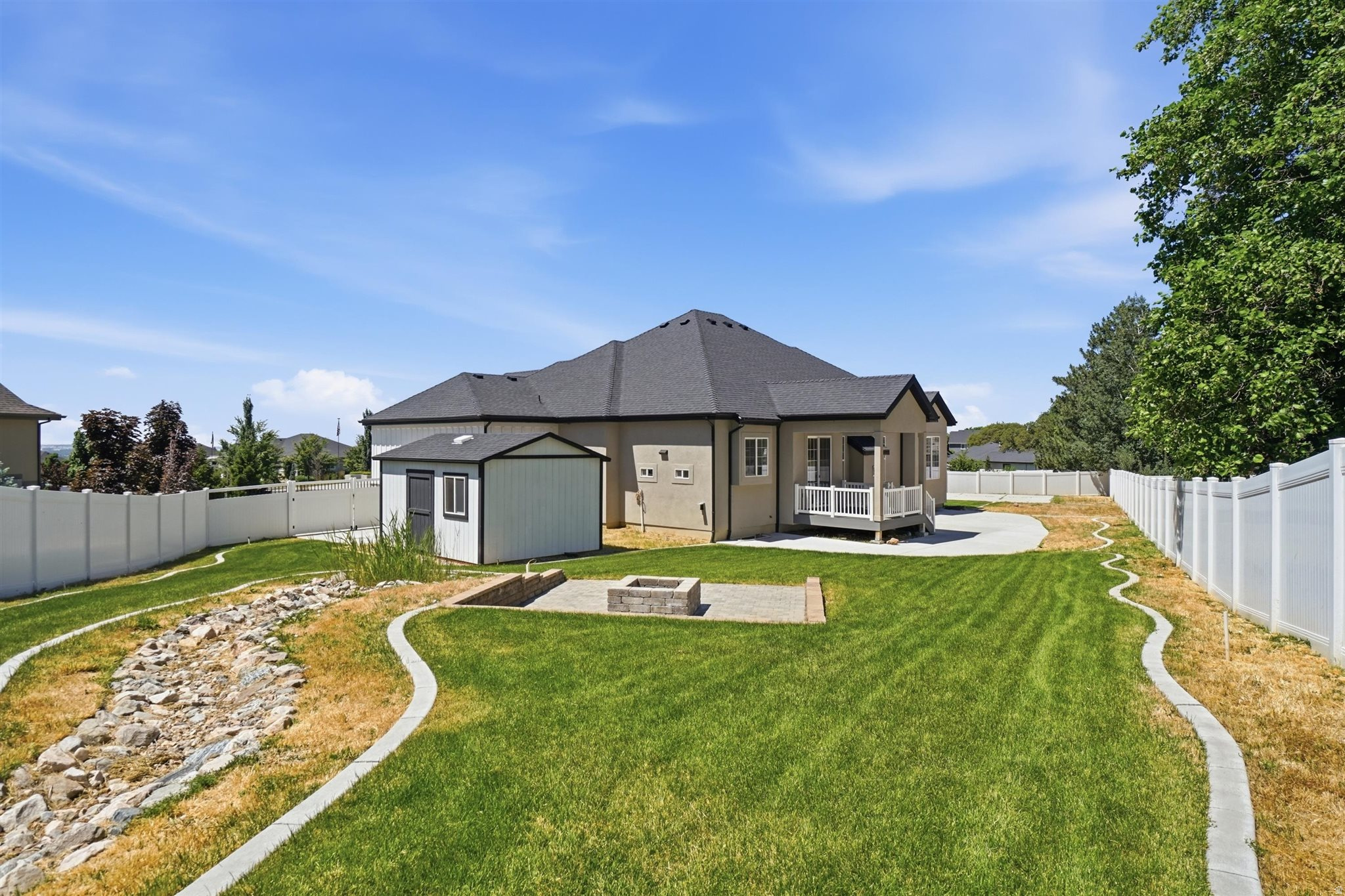 OAKMONT ESTATES - Residential