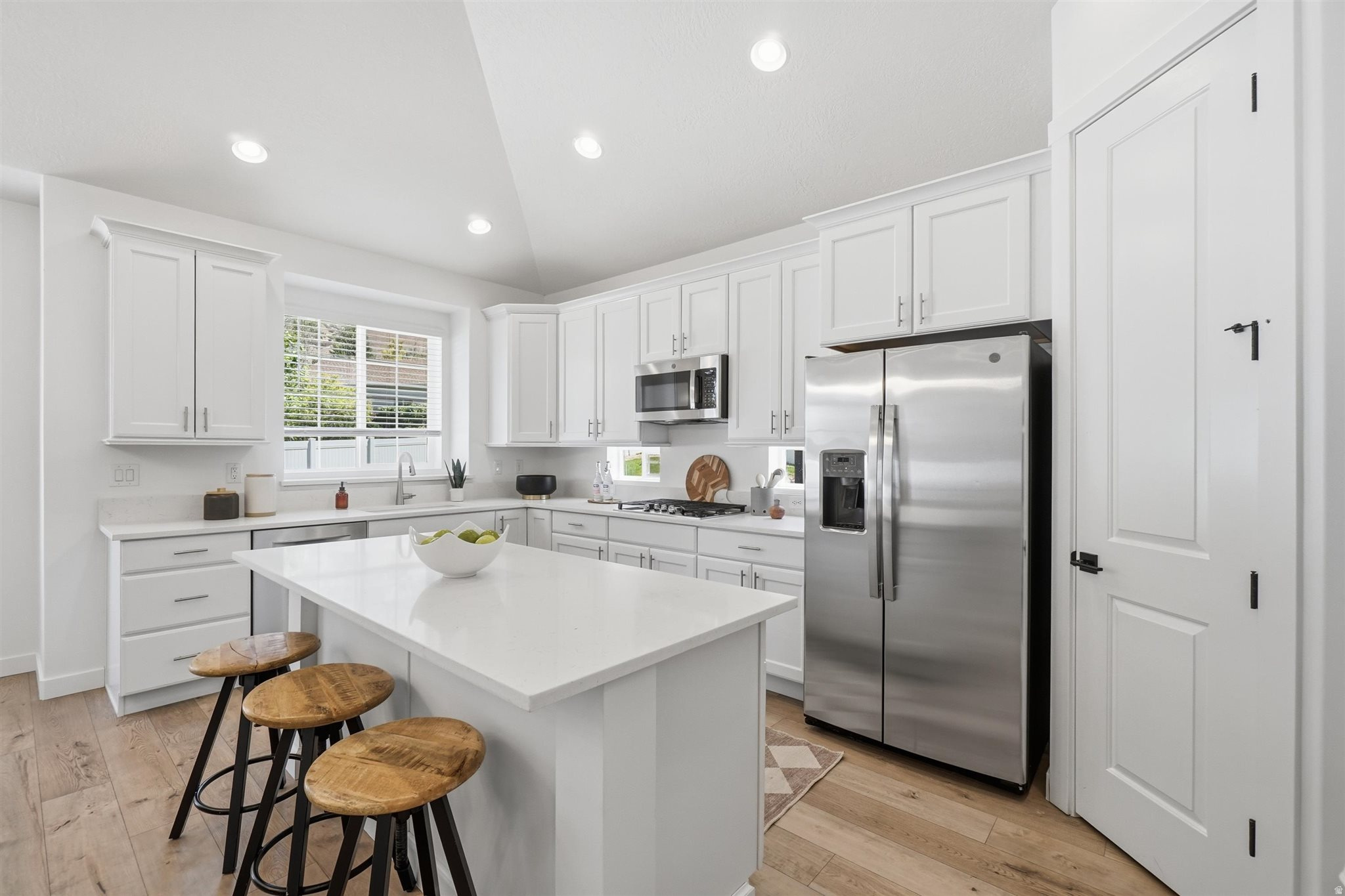 OAKMONT ESTATES - Residential