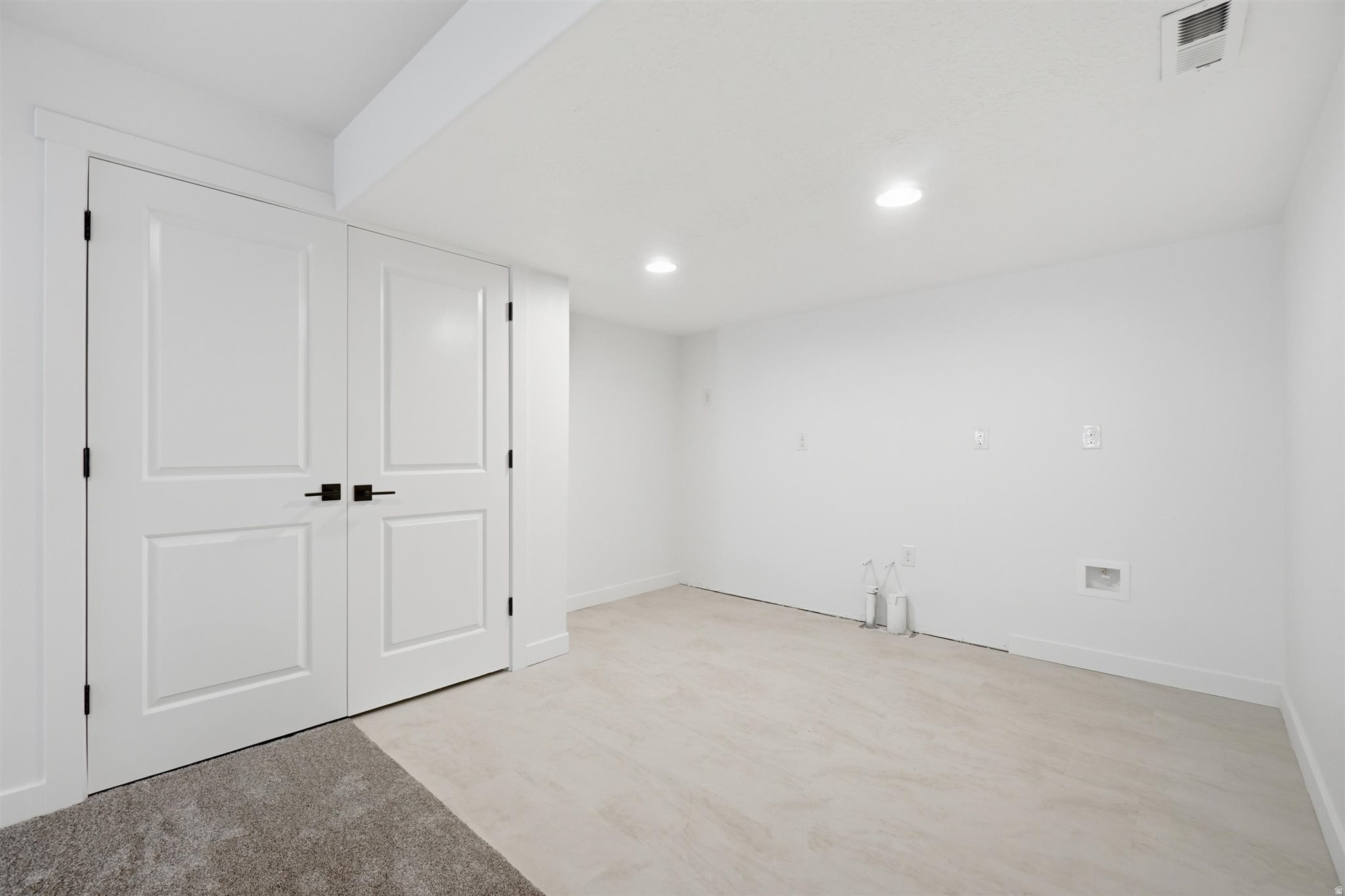 OAKMONT ESTATES - Residential