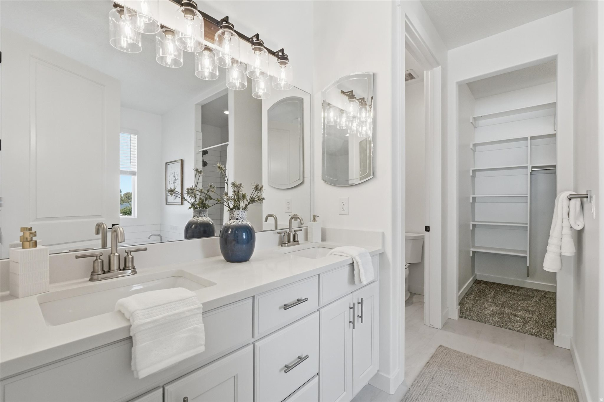 OAKMONT ESTATES - Residential