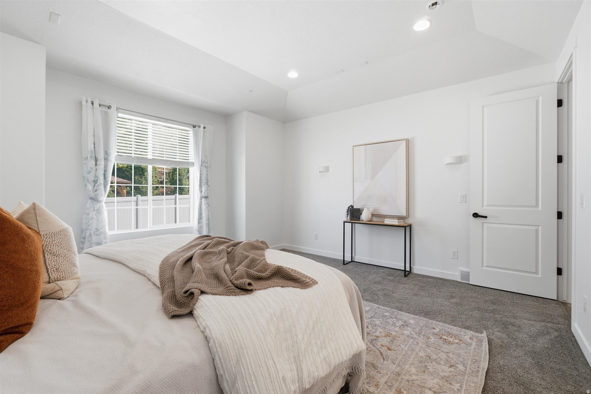 OAKMONT ESTATES - Residential