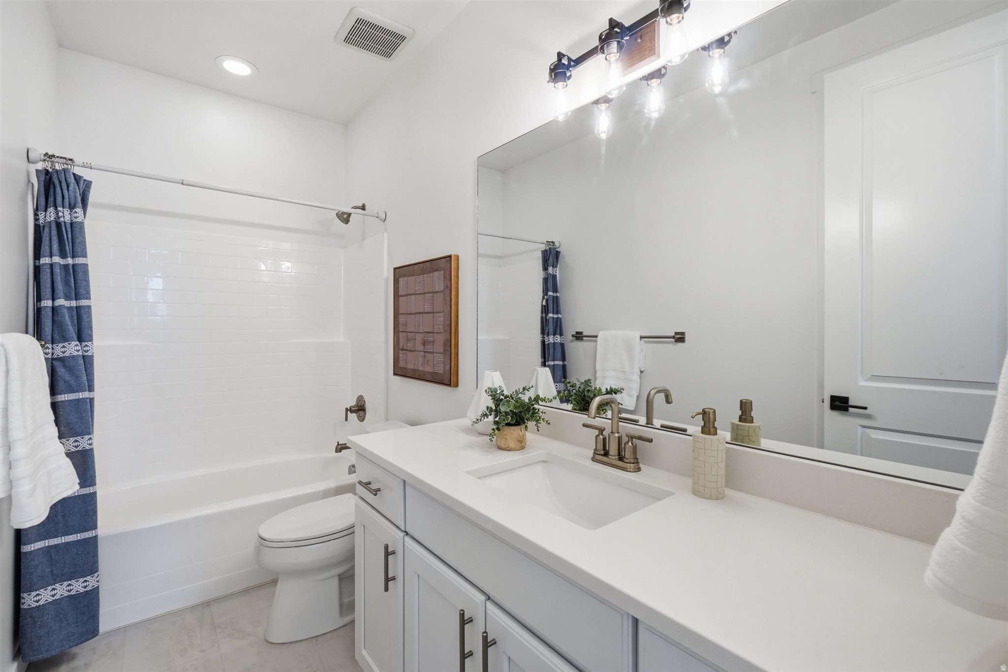 OAKMONT ESTATES - Residential