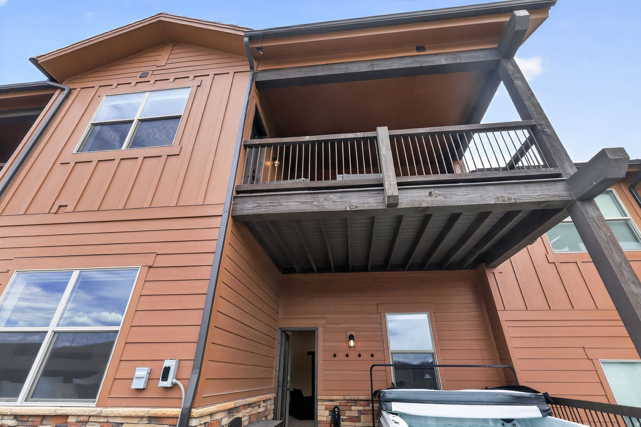BLACKROCK RIDGE - Residential