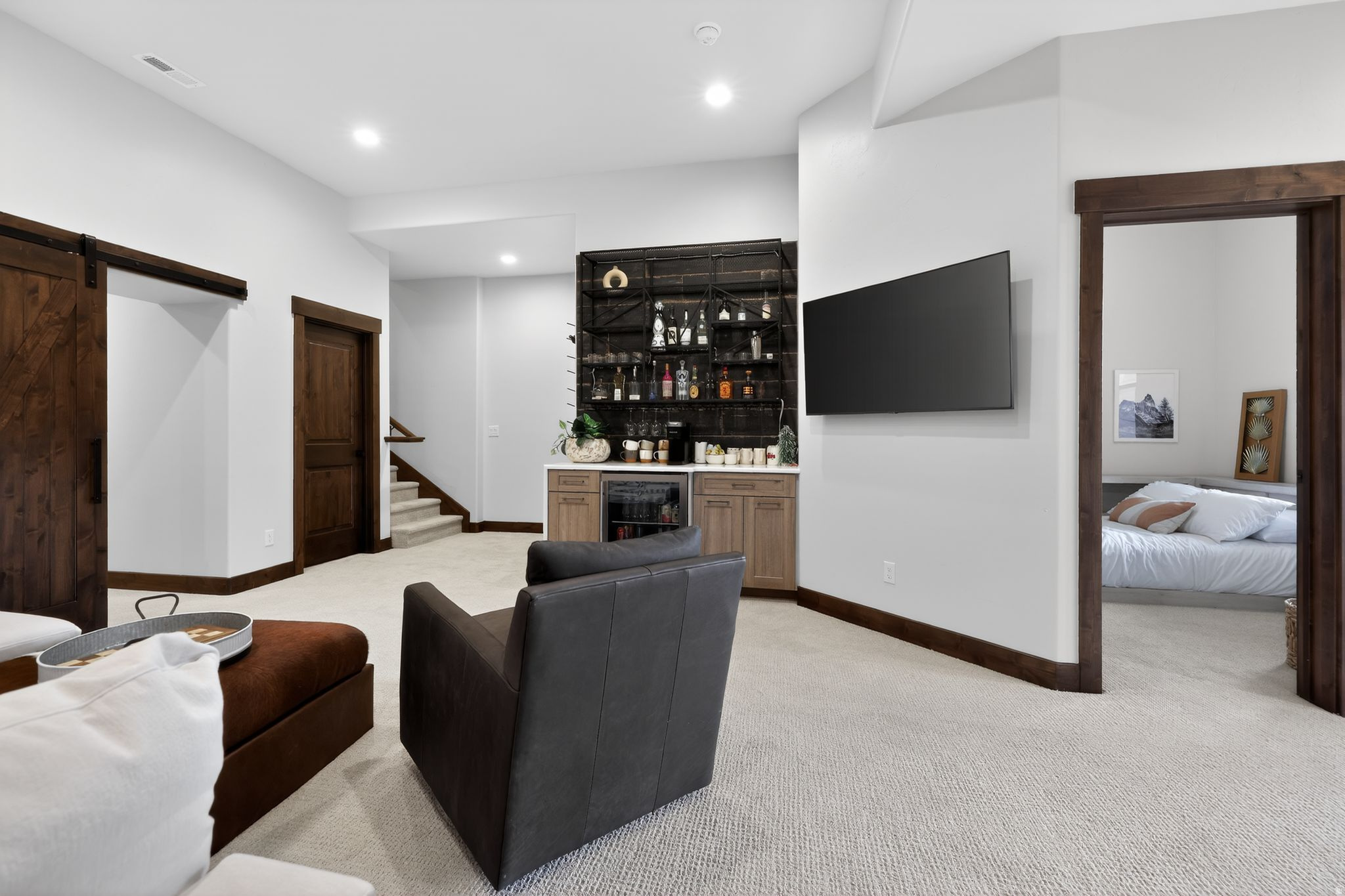 BLACKROCK RIDGE - Residential
