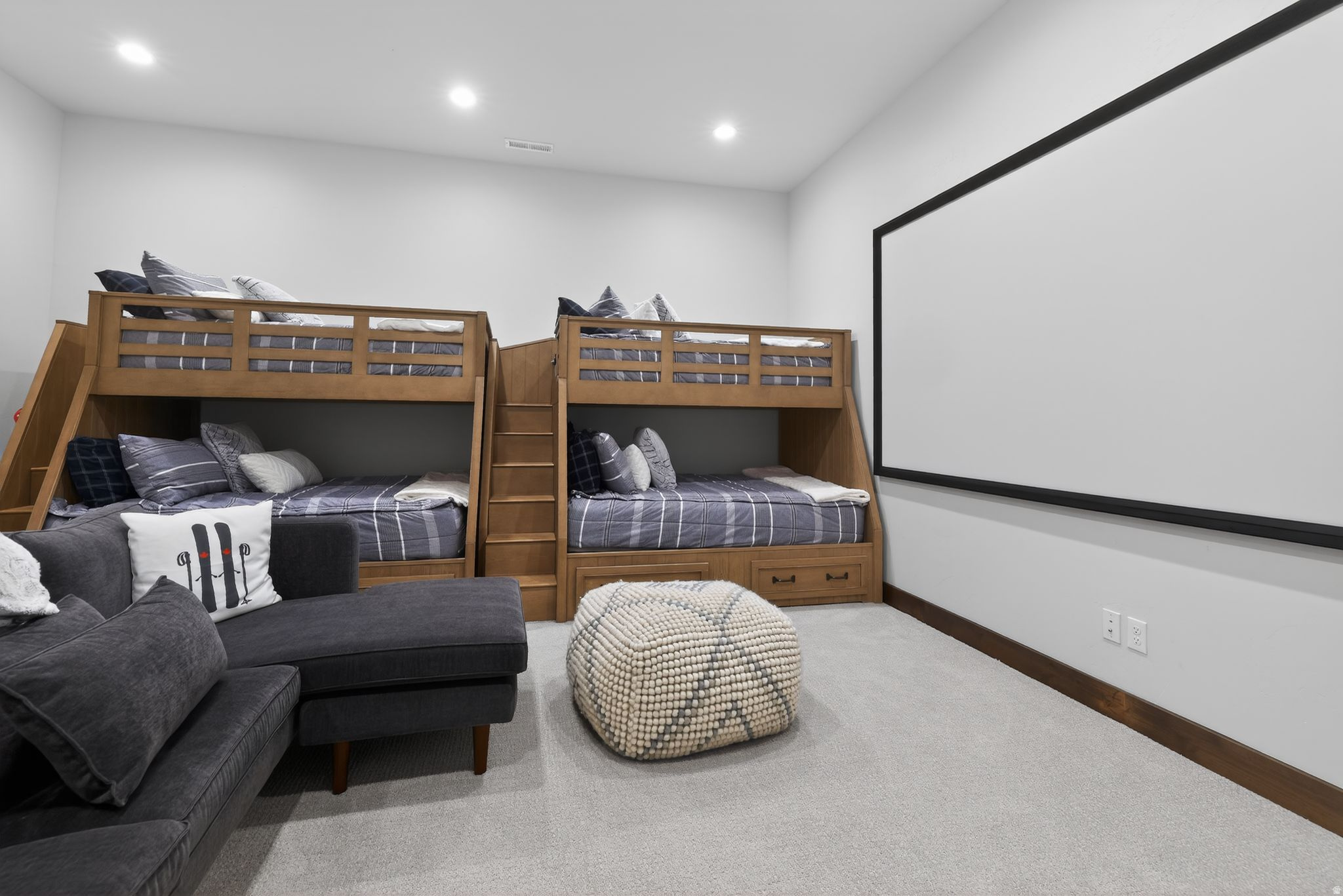 BLACKROCK RIDGE - Residential