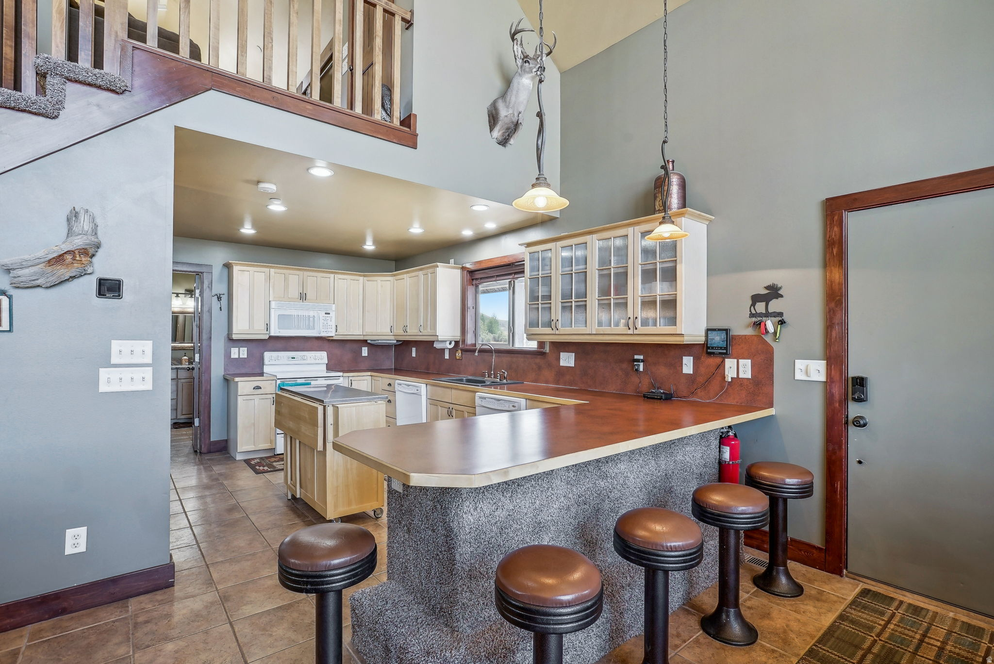 STRAWBERRY LAKEVIEW - Residential