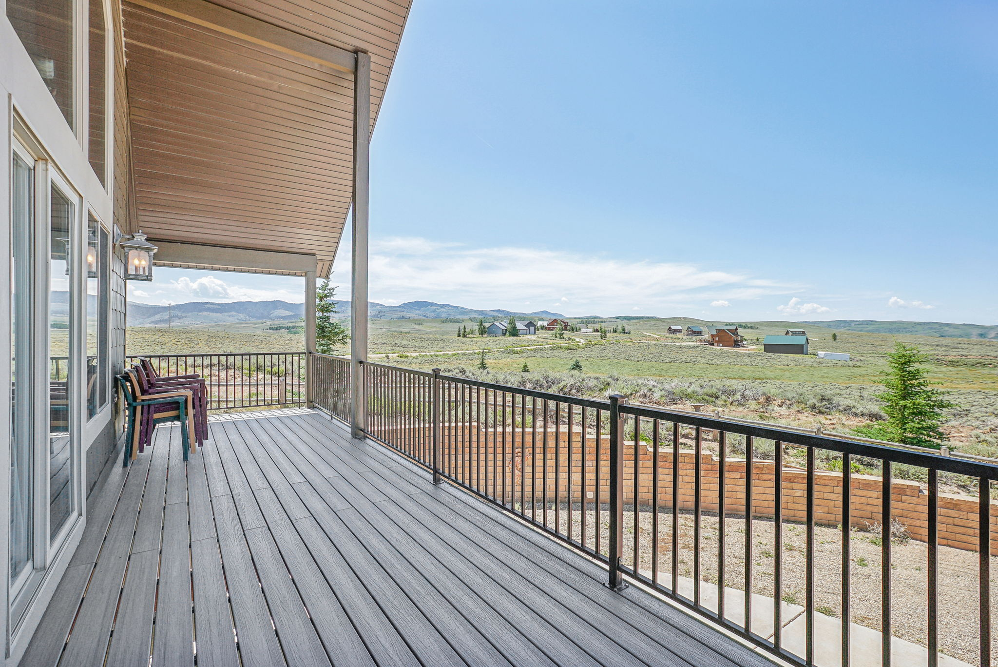 STRAWBERRY LAKEVIEW - Residential