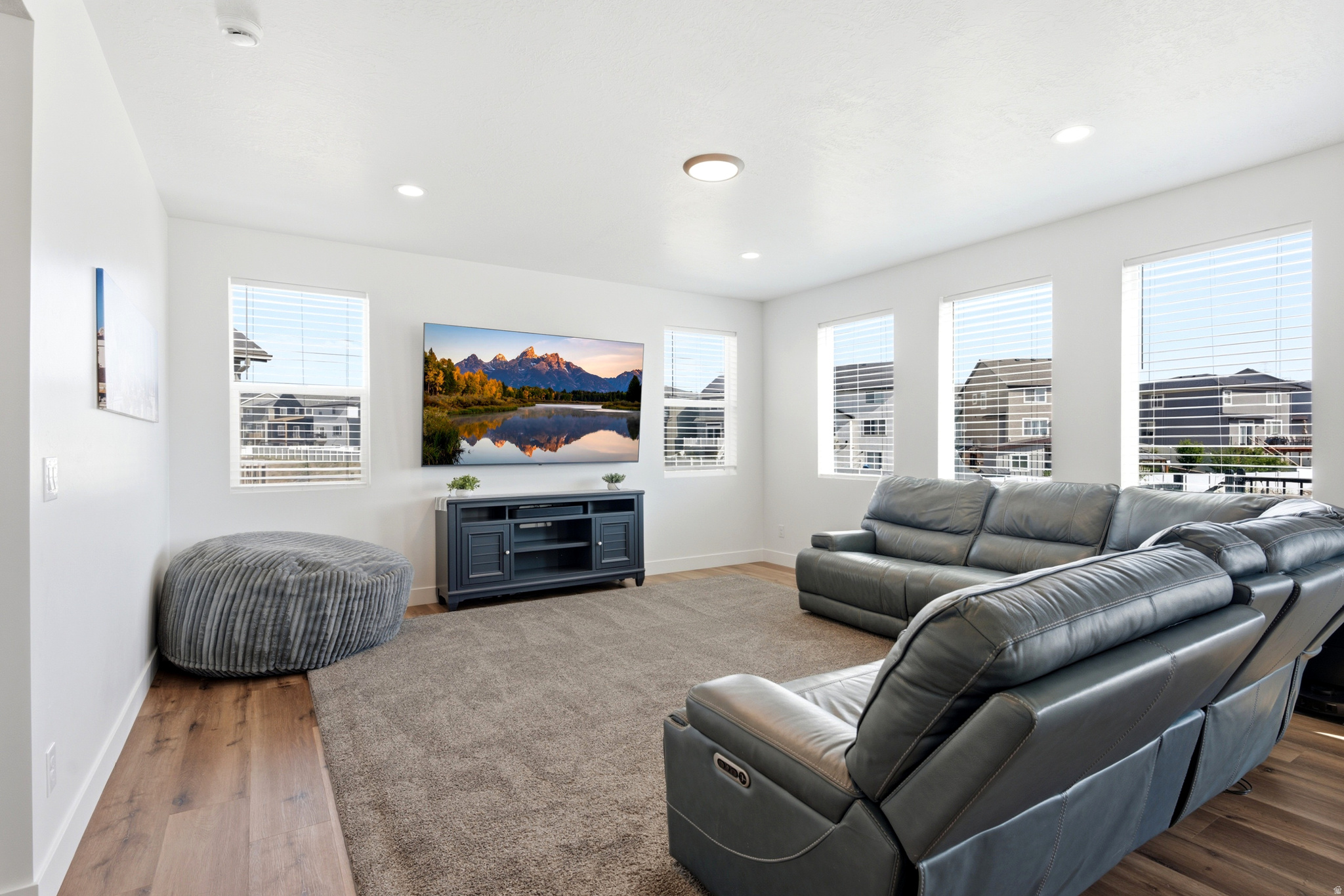 PORTERS CROSSING - Residential