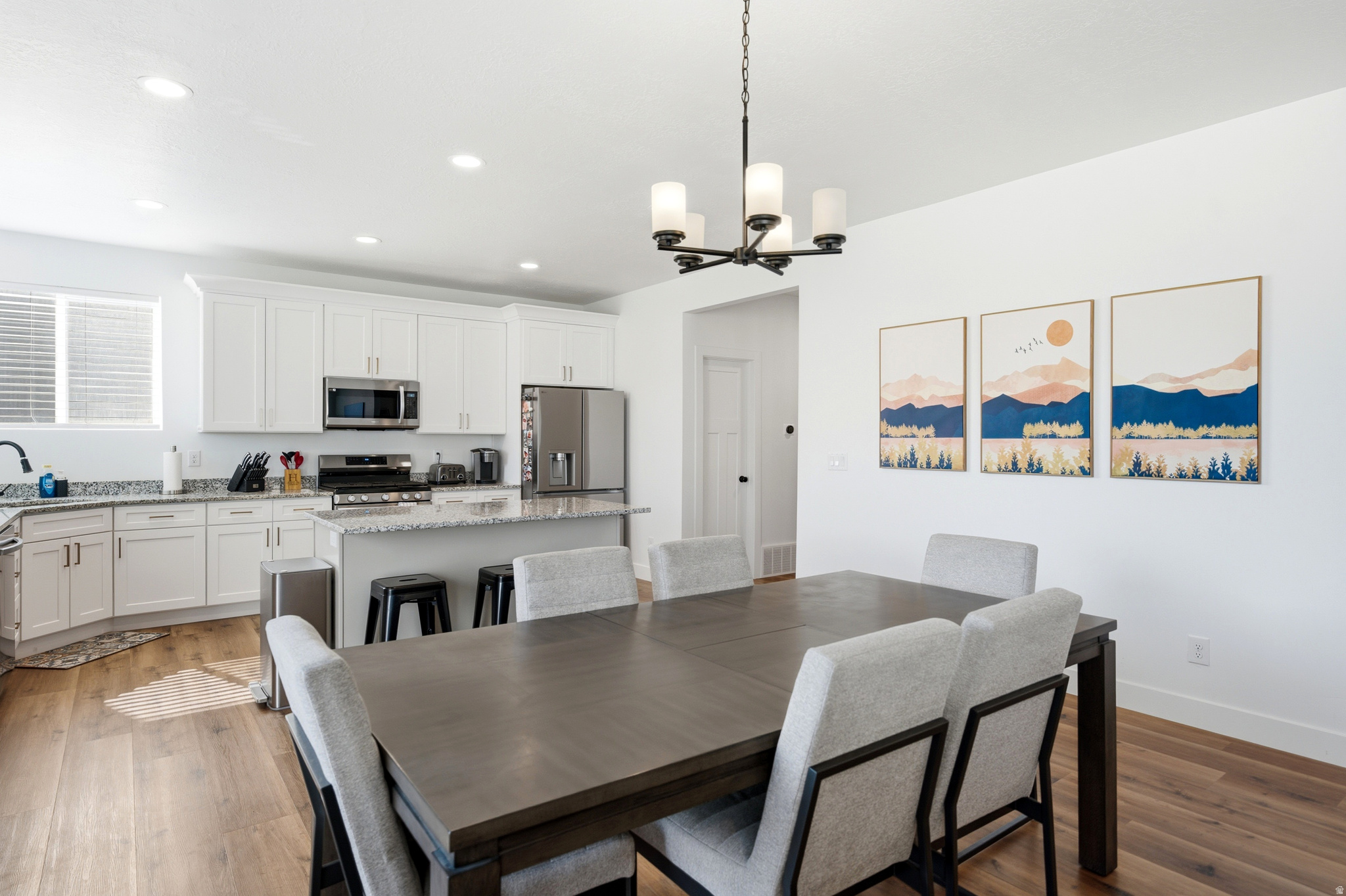 PORTERS CROSSING - Residential
