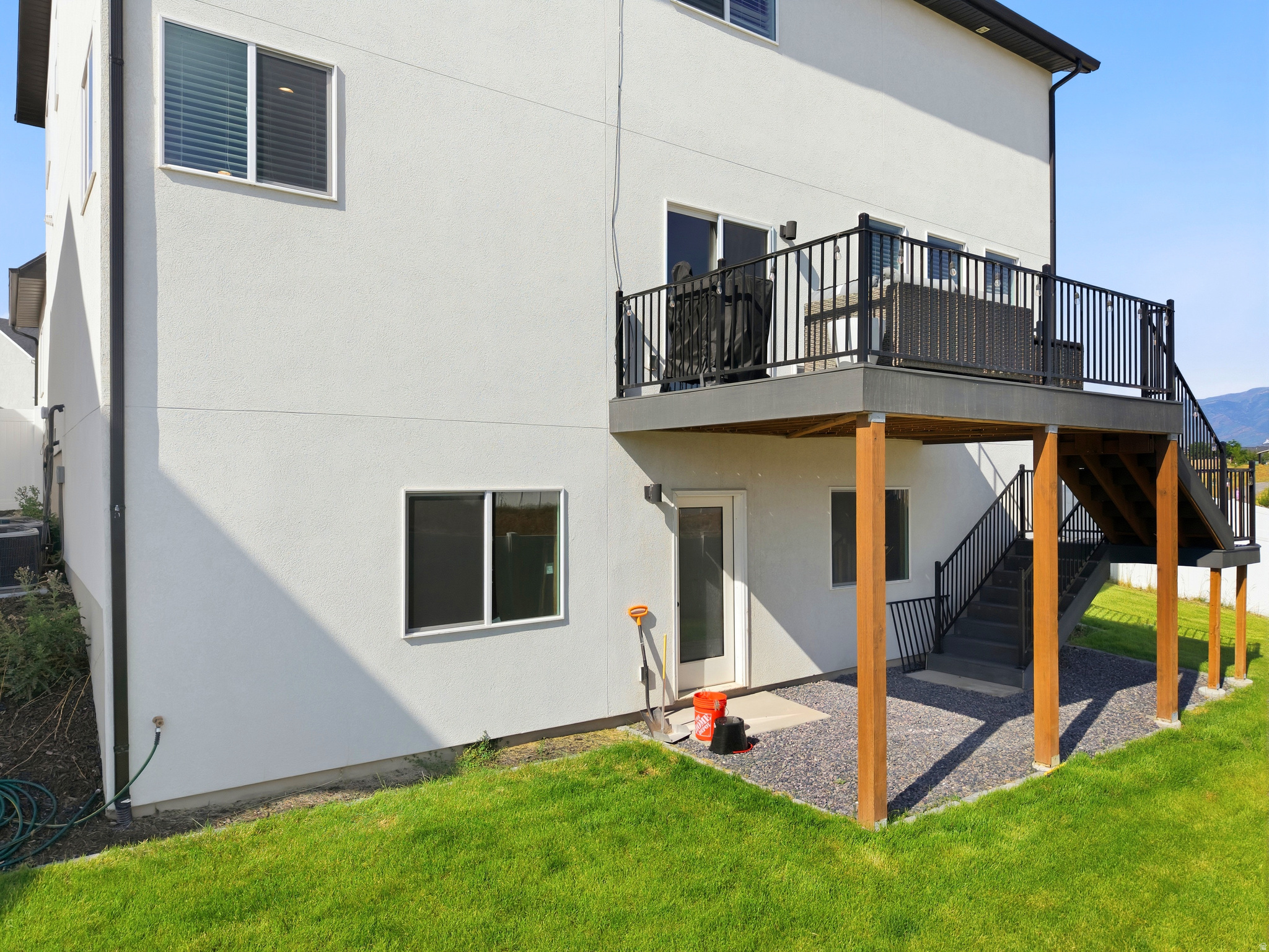 PORTERS CROSSING - Residential