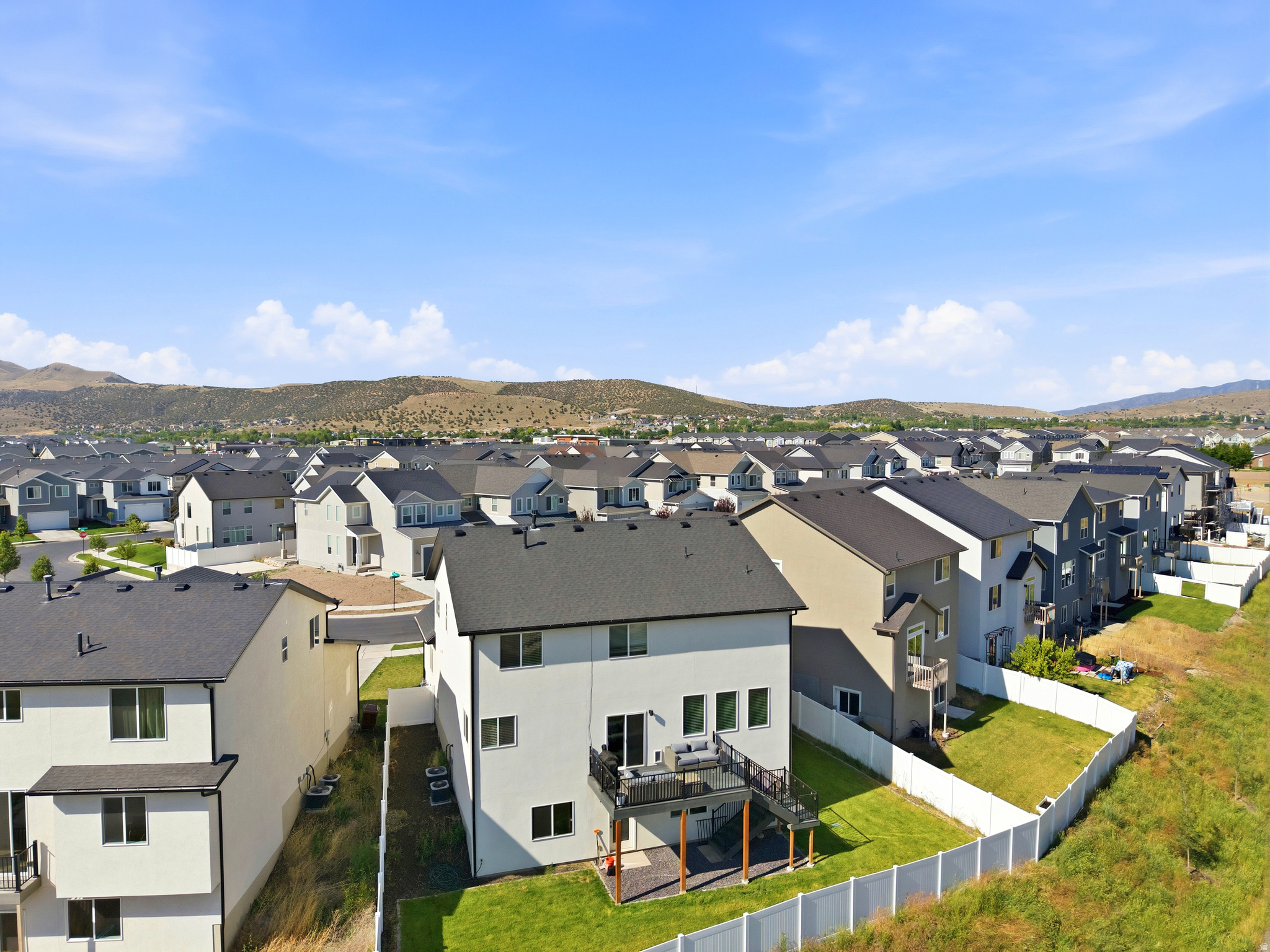 PORTERS CROSSING - Residential