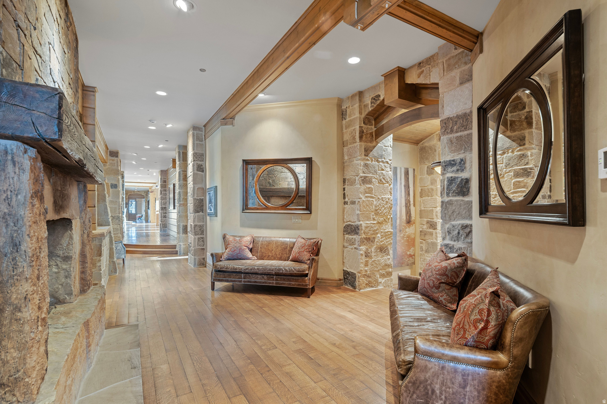 WOLF CREEK RANCH - Residential