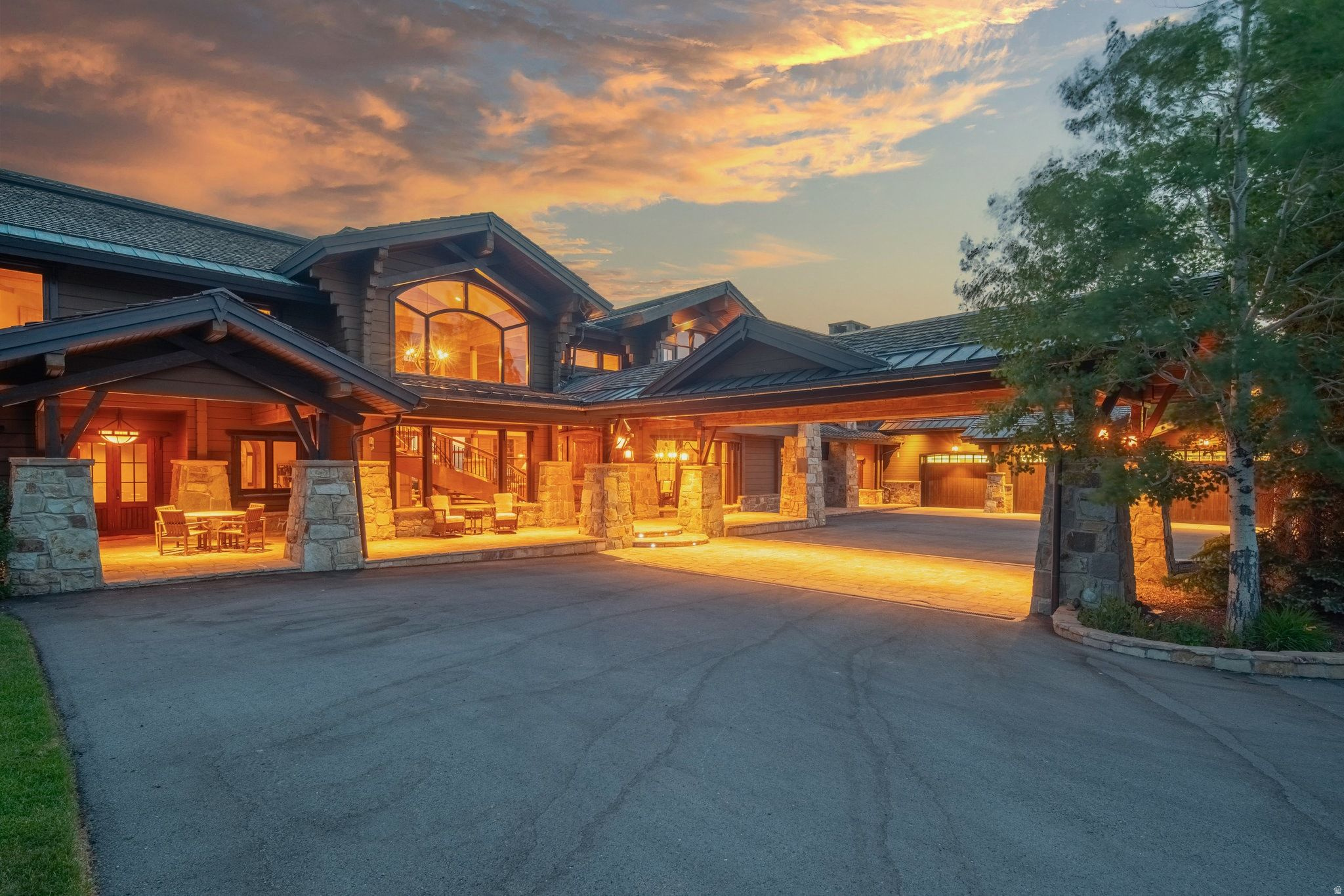 WOLF CREEK RANCH - Residential