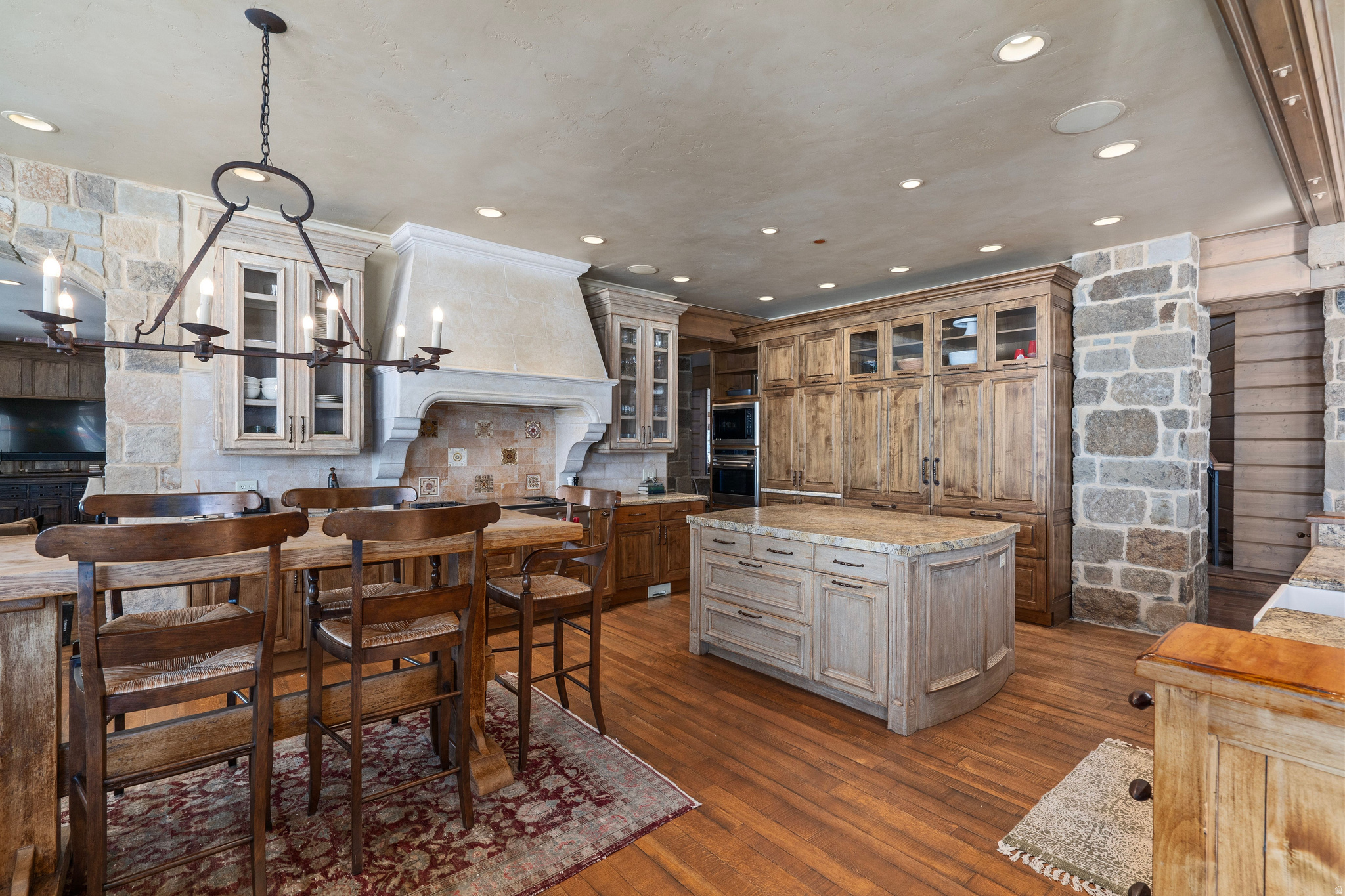 WOLF CREEK RANCH - Residential