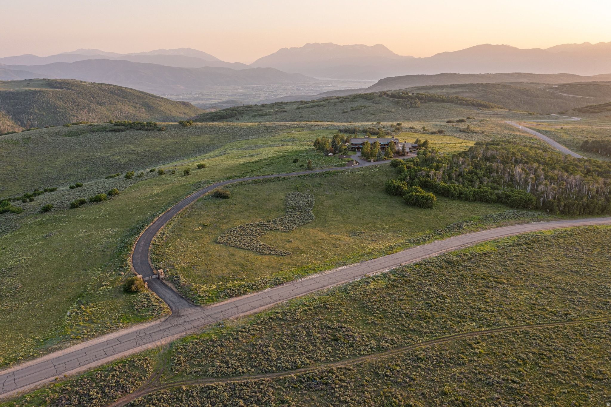 WOLF CREEK RANCH - Residential