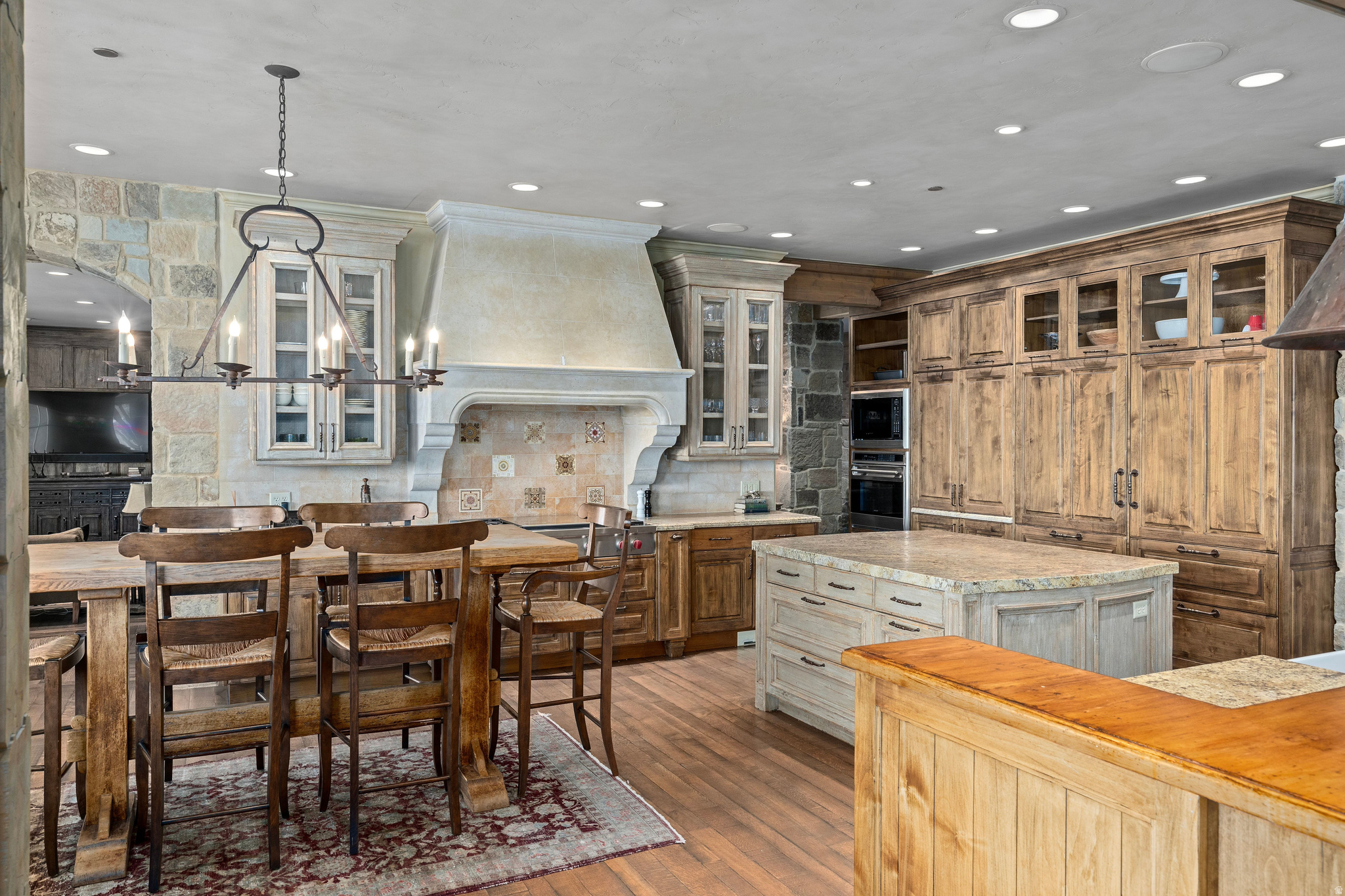 WOLF CREEK RANCH - Residential