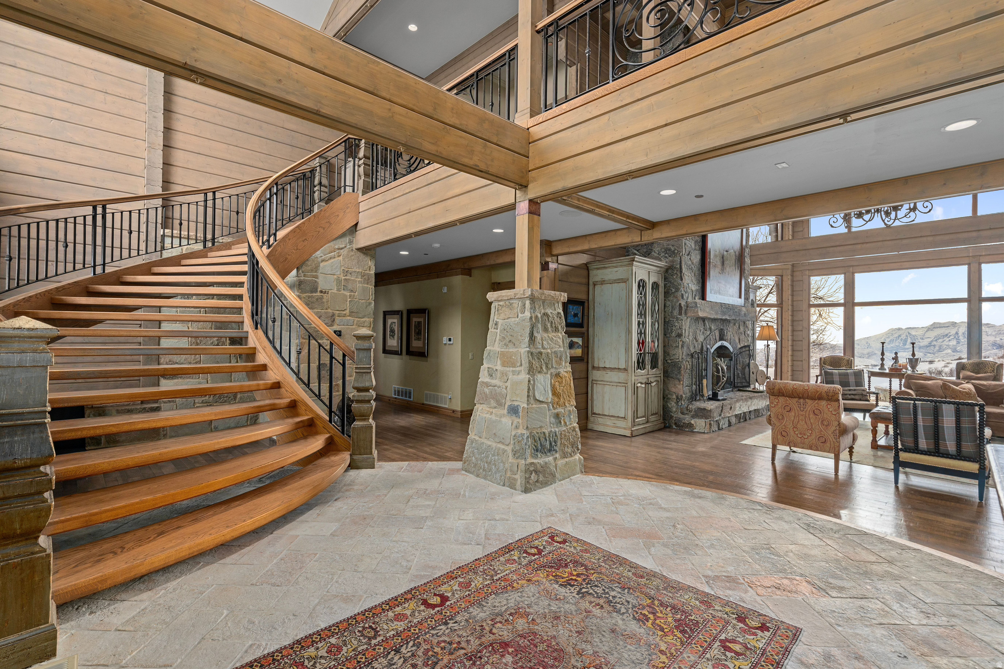 WOLF CREEK RANCH - Residential