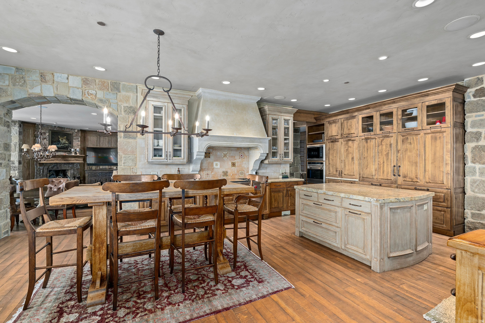 WOLF CREEK RANCH - Residential