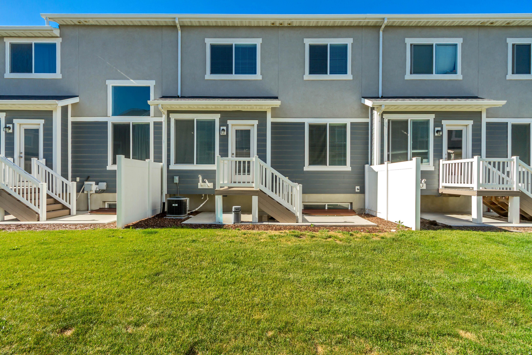 NORTH POINTE - Residential