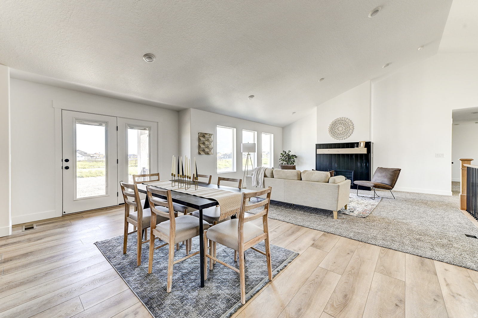 HERITAGE FARMS - Residential