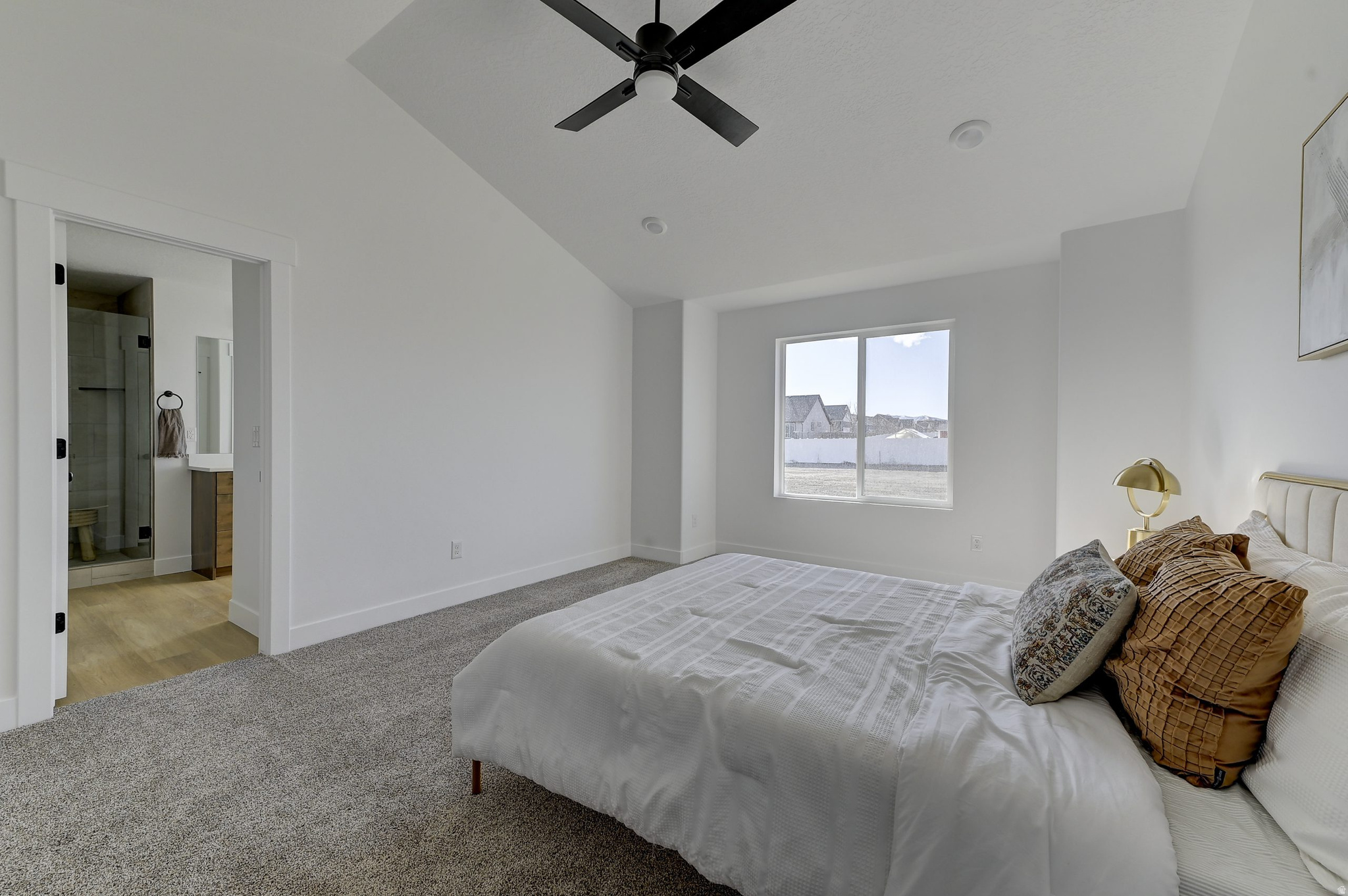 HERITAGE FARMS - Residential