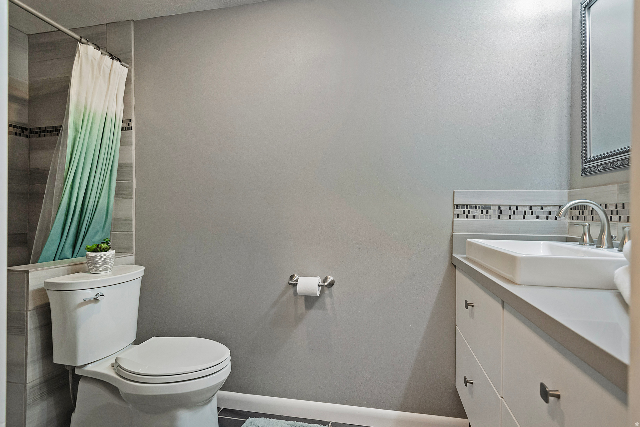 GRAYSTONE CONDO - Residential