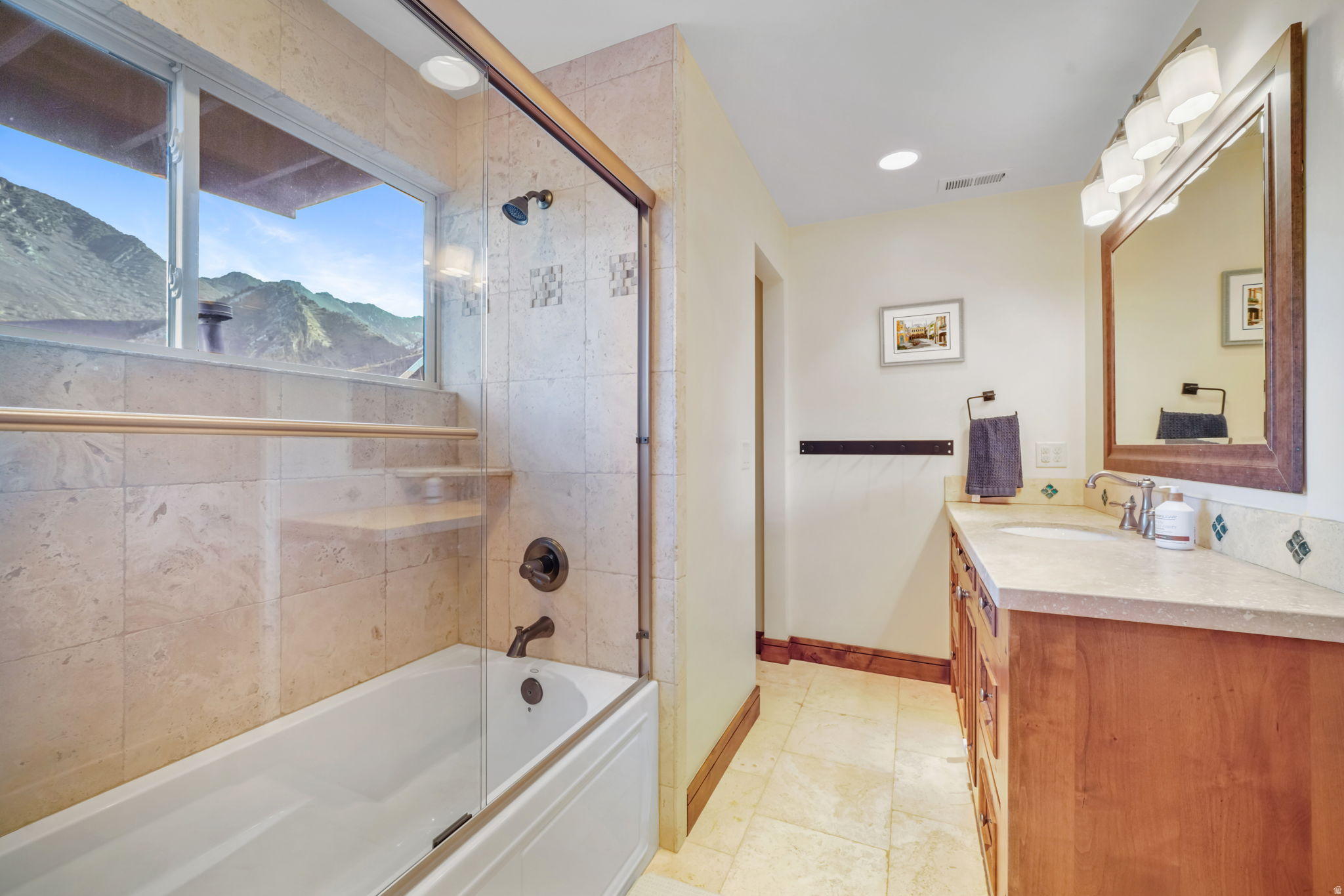 MT. OLYMPUS COVE - Residential