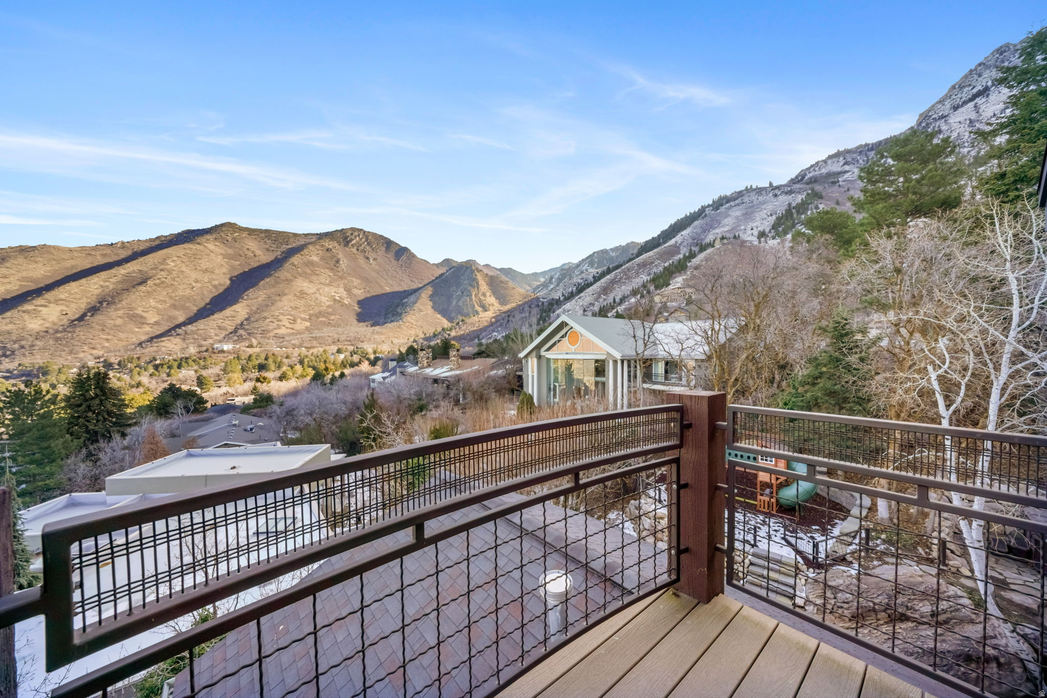 MT. OLYMPUS COVE - Residential