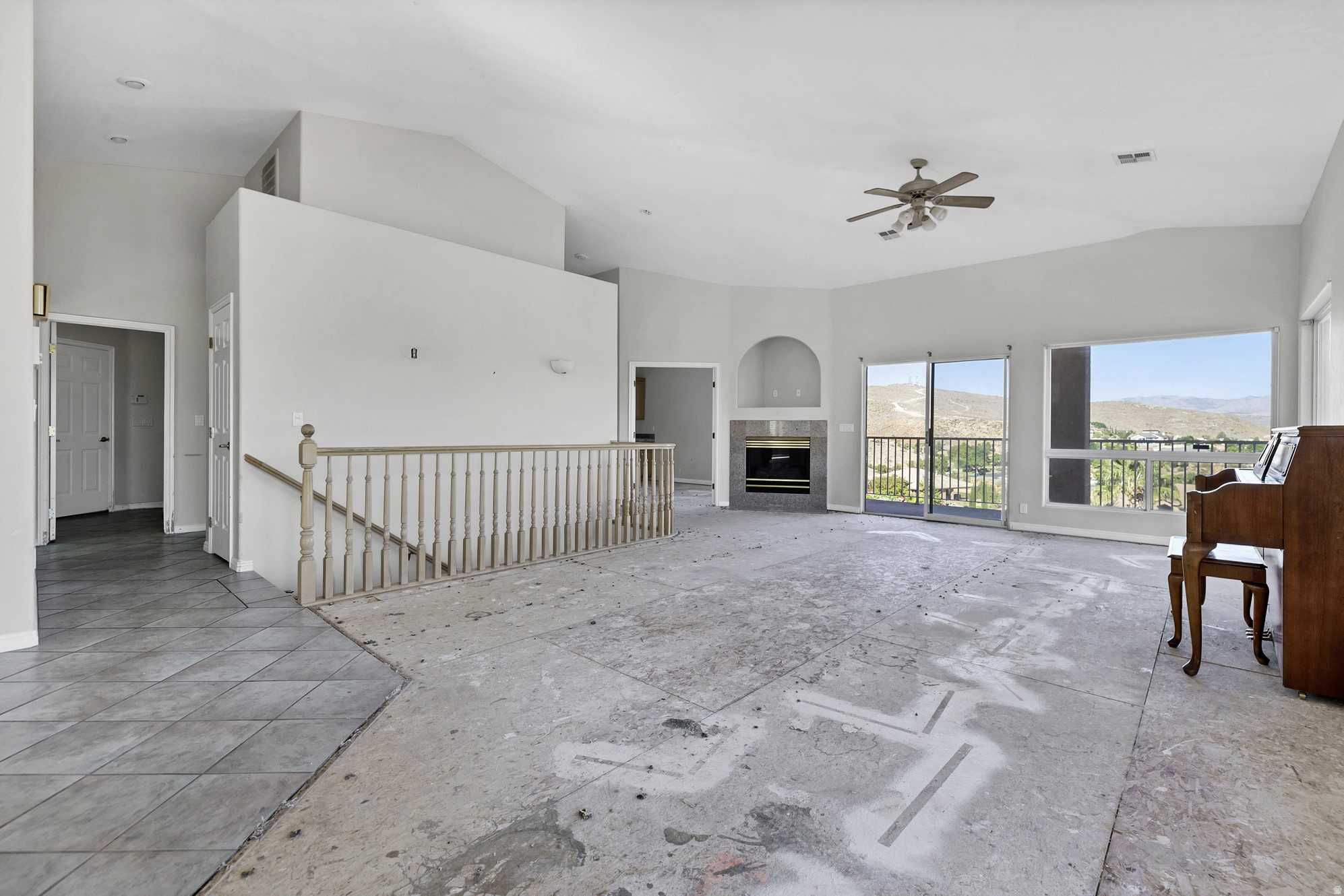 TAMARACK RIDGE EST 3 - Residential