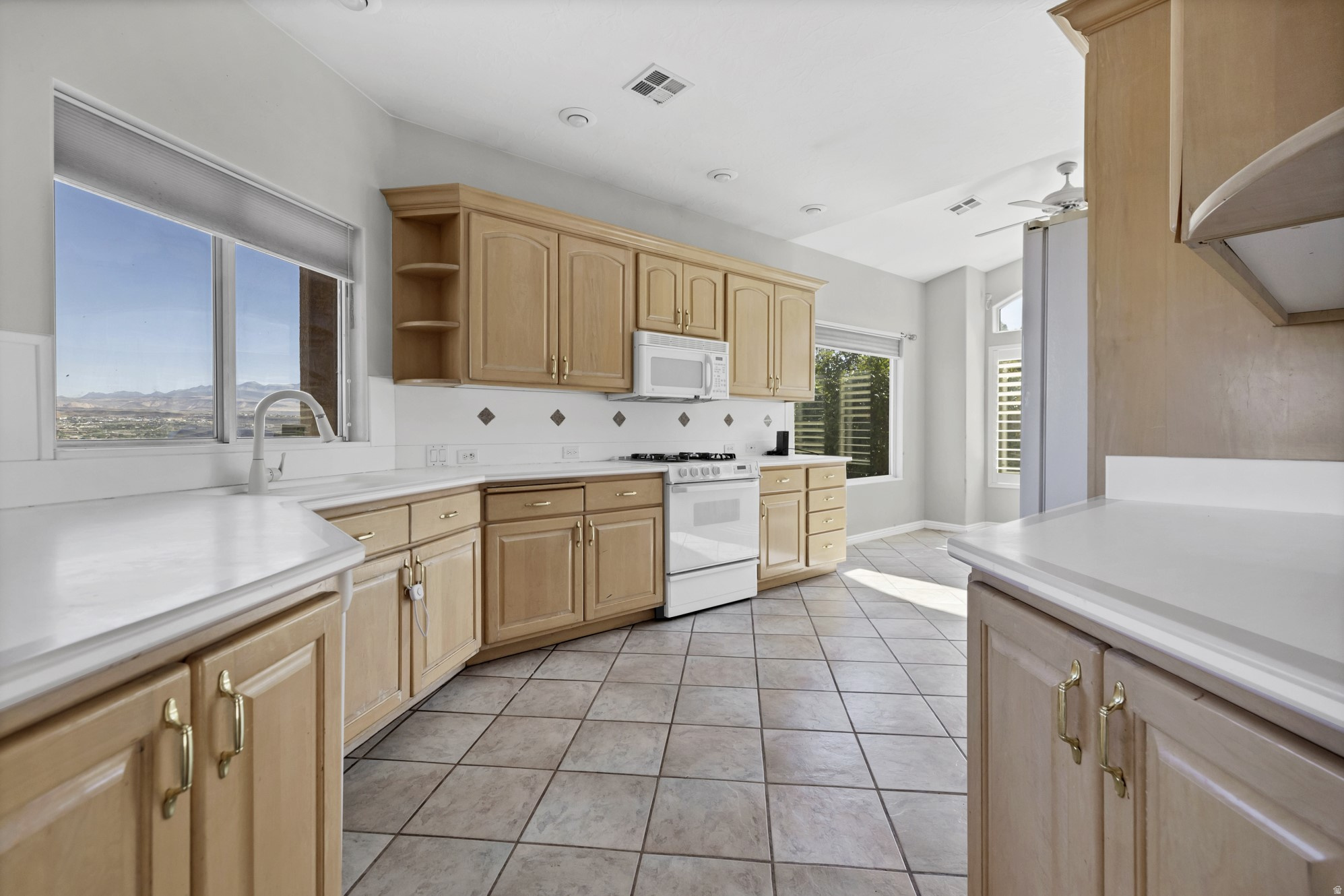 TAMARACK RIDGE EST 3 - Residential