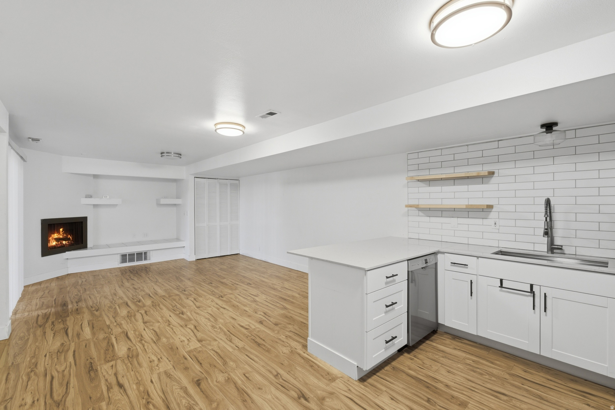 WILLOWBROOK HILLS - Residential