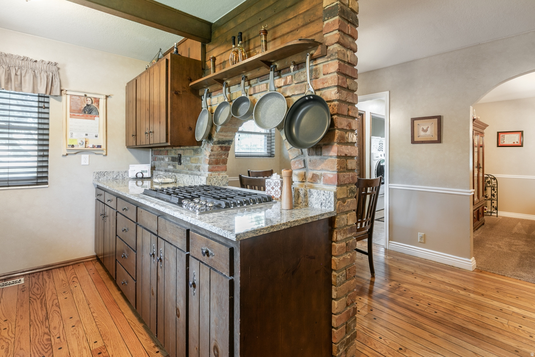 COUNTRY MEADOWS #D - Residential