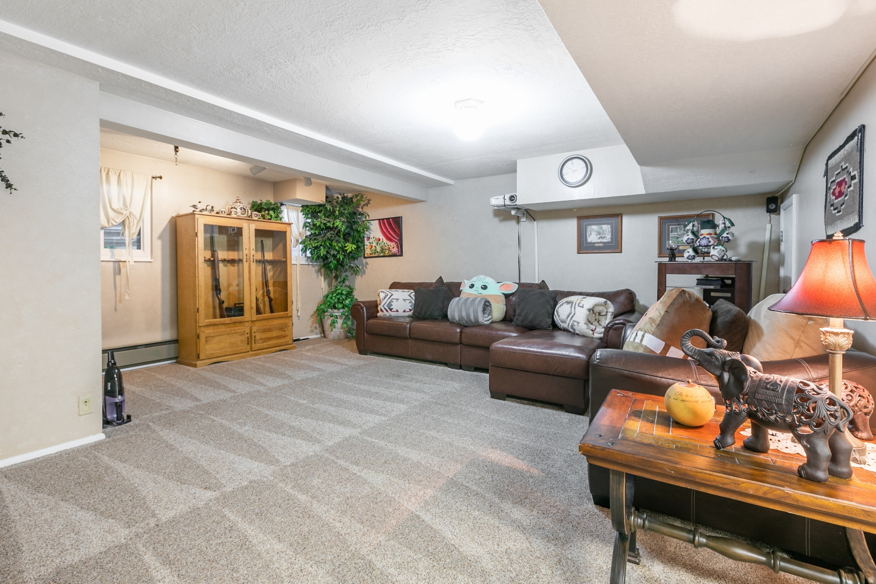 COUNTRY MEADOWS #D - Residential