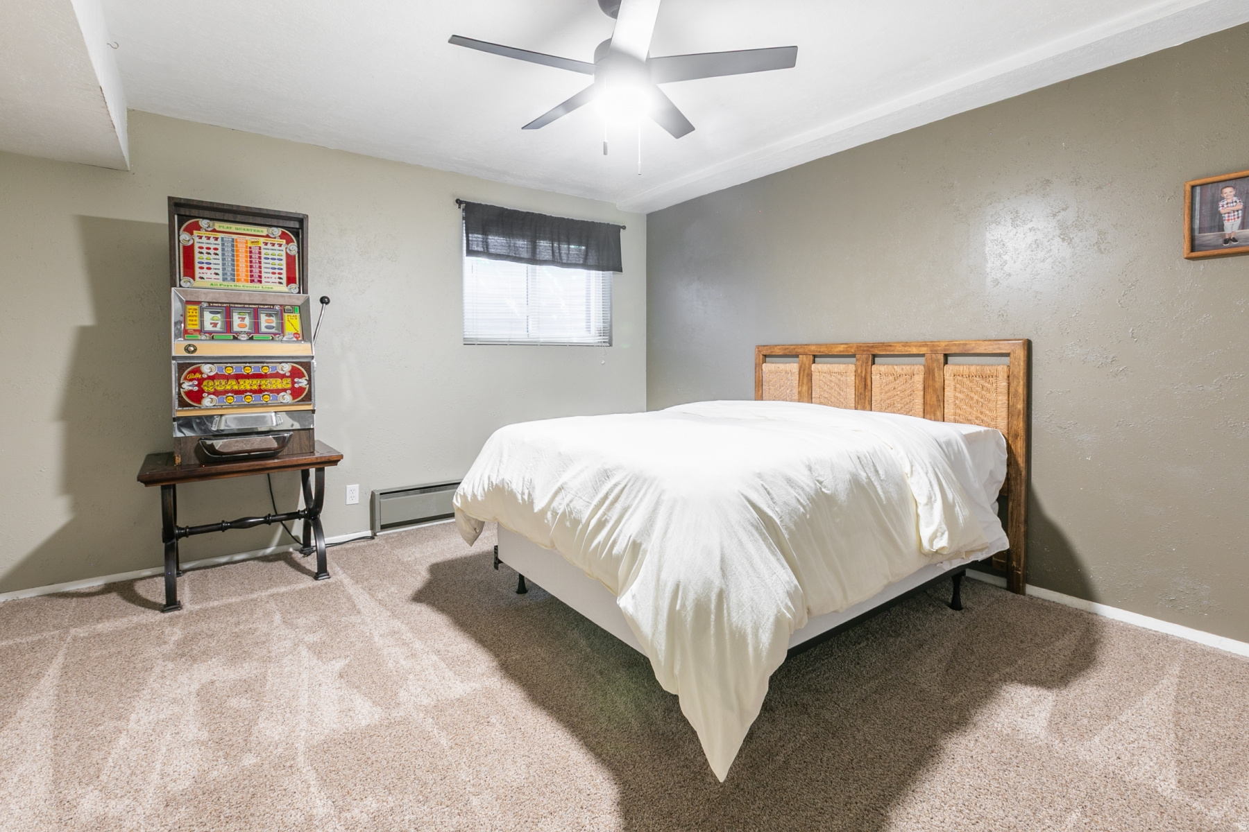 COUNTRY MEADOWS #D - Residential