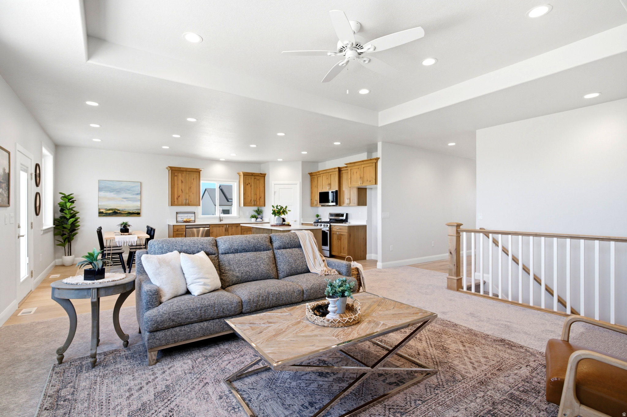 WEST RIDGE ESTATES - Residential