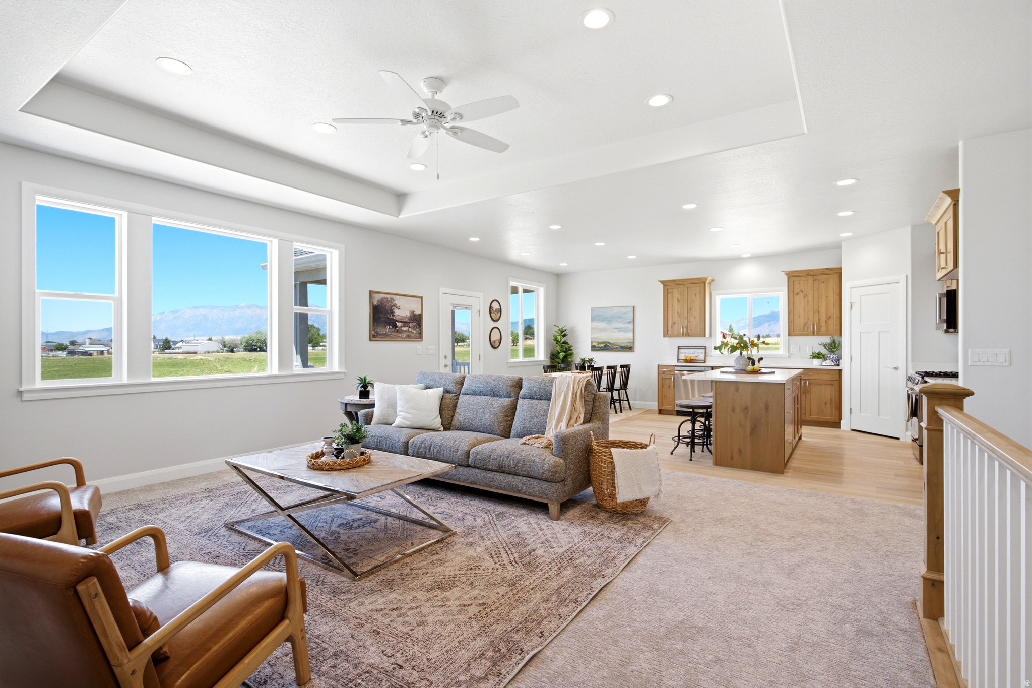 WEST RIDGE ESTATES - Residential