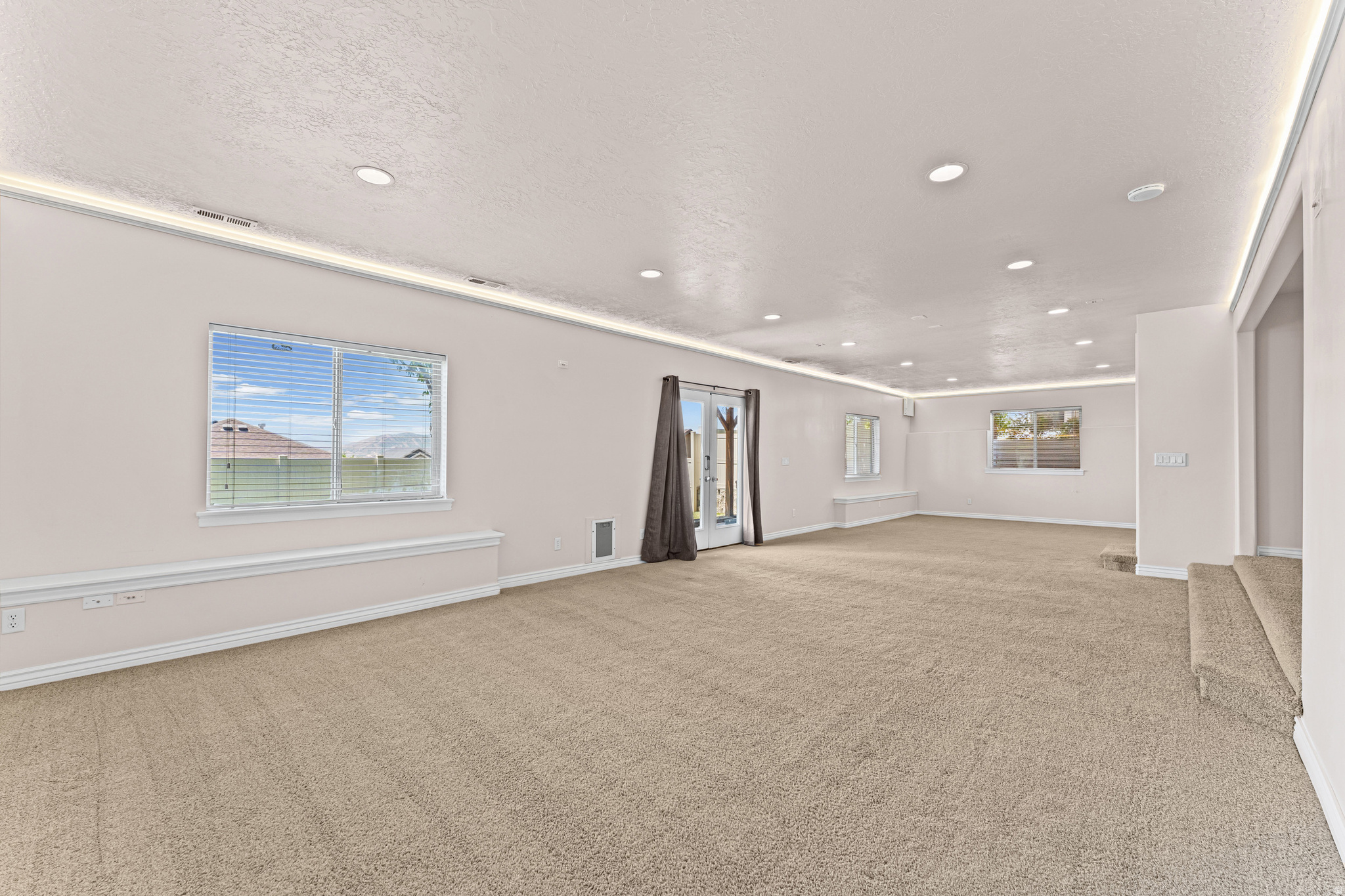 CEDARS @ CEDAR HILLS - Residential