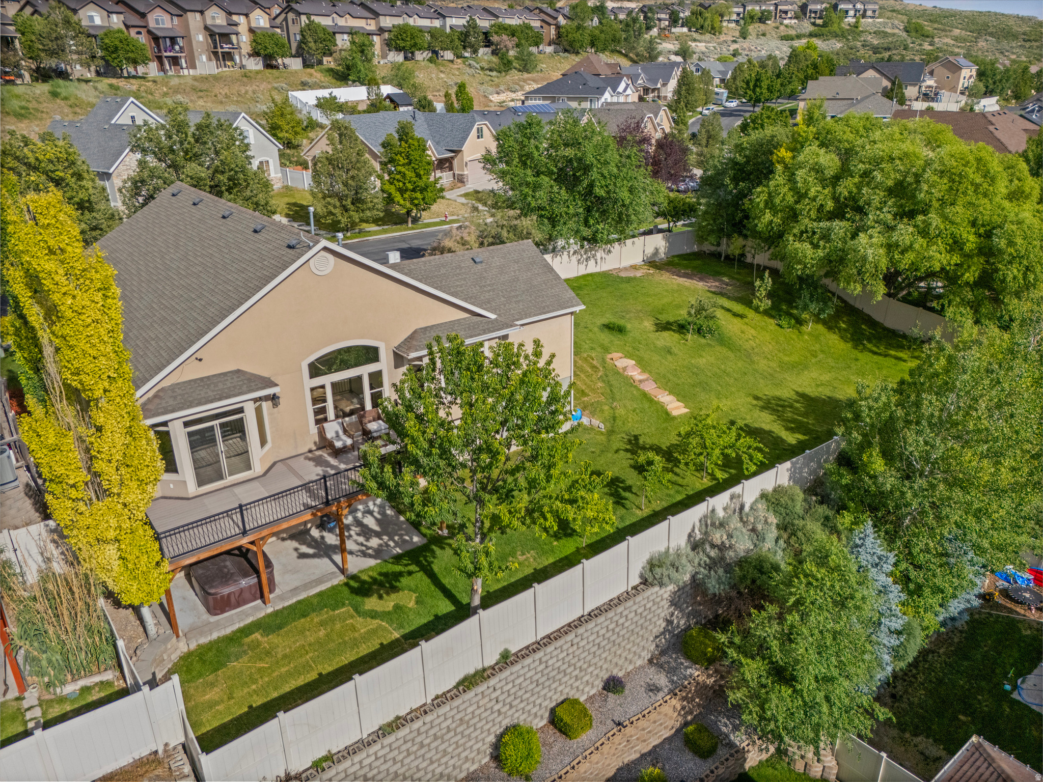 CEDARS @ CEDAR HILLS - Residential